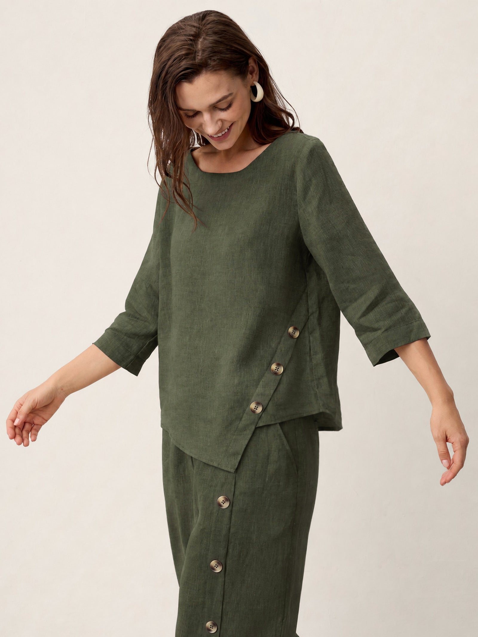 Casual two-piece set: linen cotton top and trousers – create a stylish look in 5 seconds