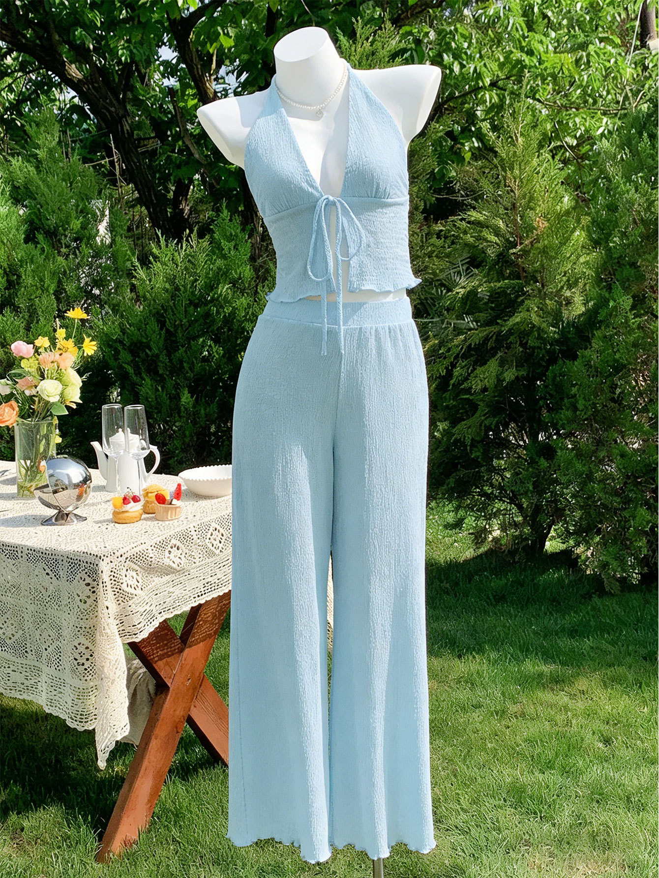 Women’s Lazy Resort Style Set – Light Blue Halter Tie Crop Top with High-Waist Wide-Leg Pants Two-Piece Set