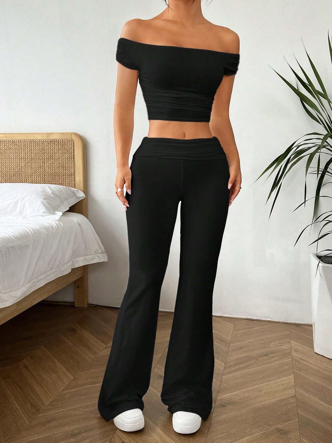 Women’s Sexy Fashion Set – 2026 Spring/Summer New Arrival Crop Top Long Pants Two-Piece Set