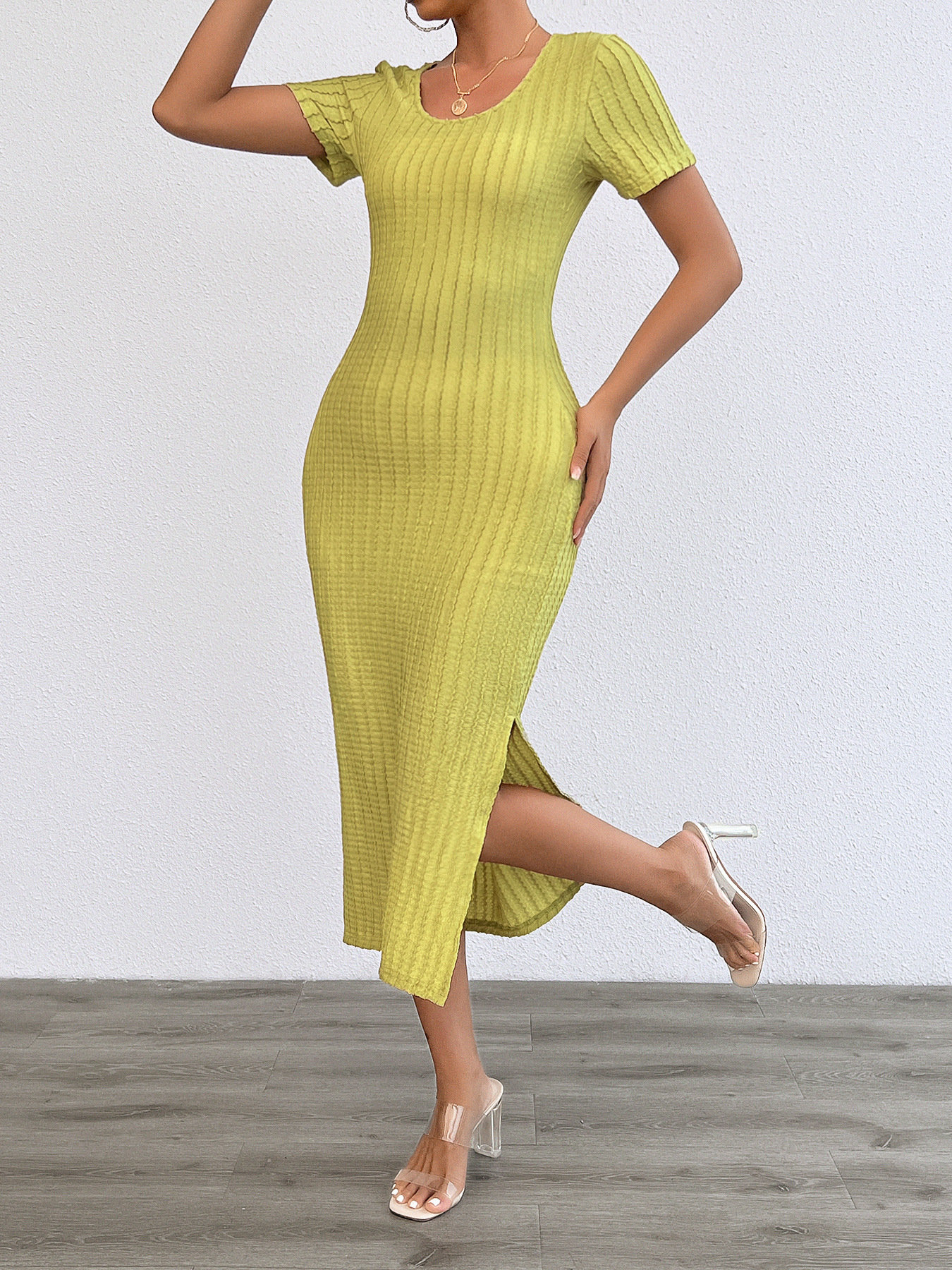 Women’s Spring/Summer New Arrival Fashion Casual Solid Round Neck Slim-Fit Dress