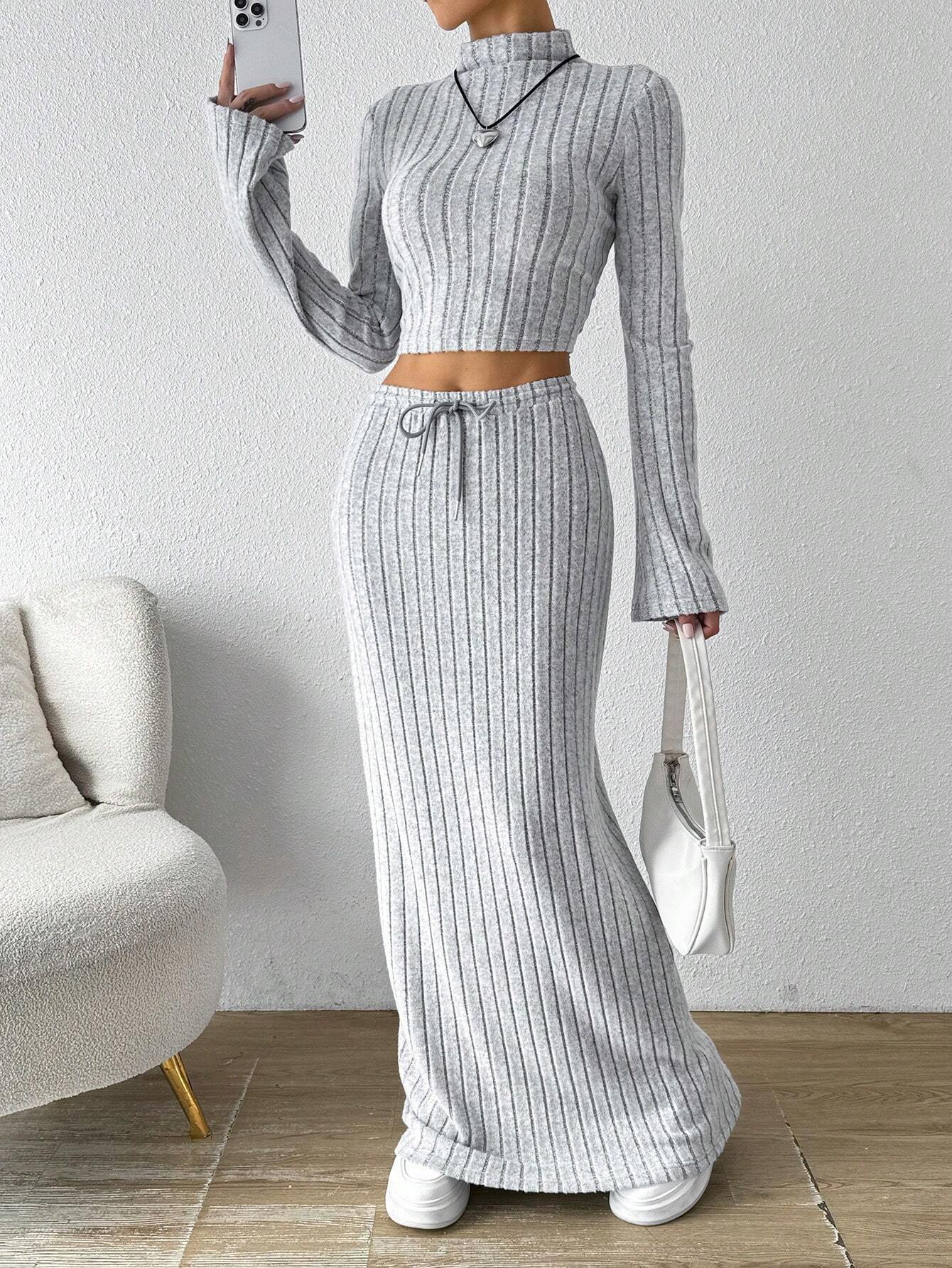 Women’s Minimalist Casual Fashion Set – 2026 Spring/Summer New Arrival Versatile Commuter Knit Two-Piece Set