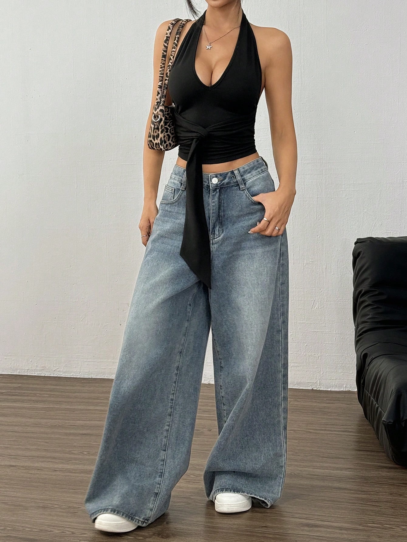 Women’s American Sweet & Spicy Style T-Shirt – Backless Designer Short Crop Top