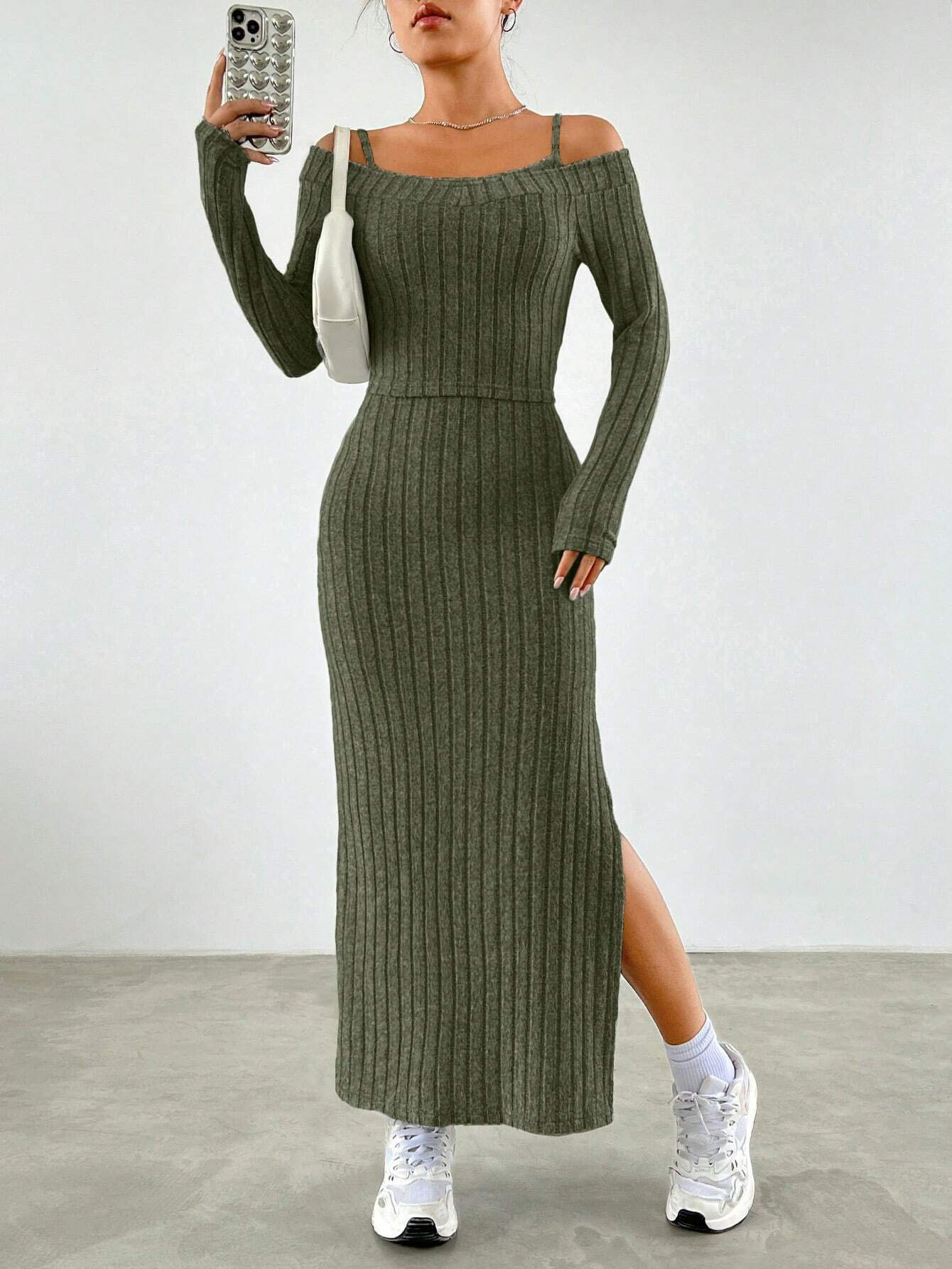 Women’s Minimalist Elegant Fashion Set – Spring/Summer Commuter Style Camisole Dress Two-Piece Set