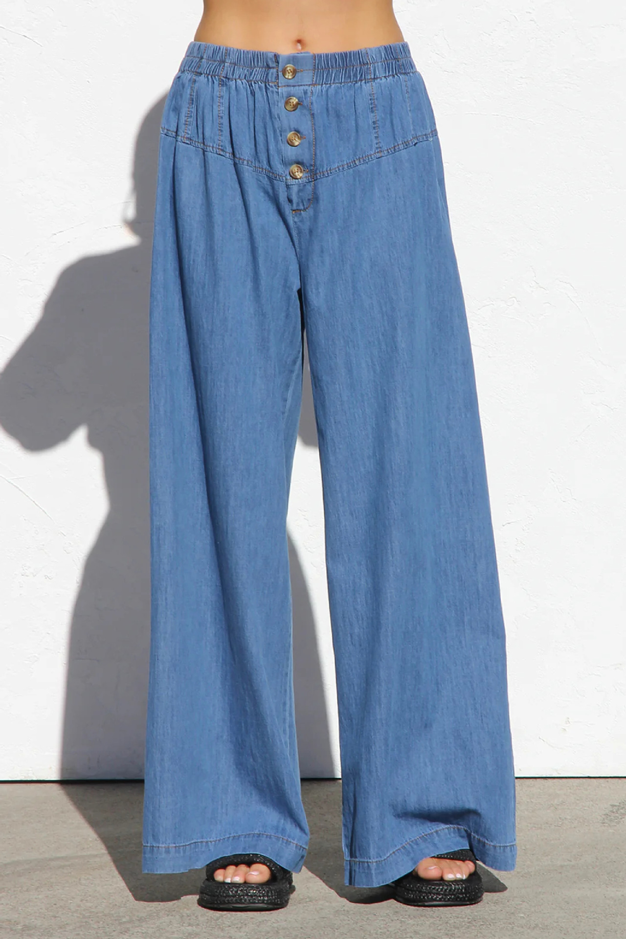 Women’s Spring/Summer Lightweight Elastic Waist Denim Long Pants – Drapey Vintage Wide-Leg Jeans