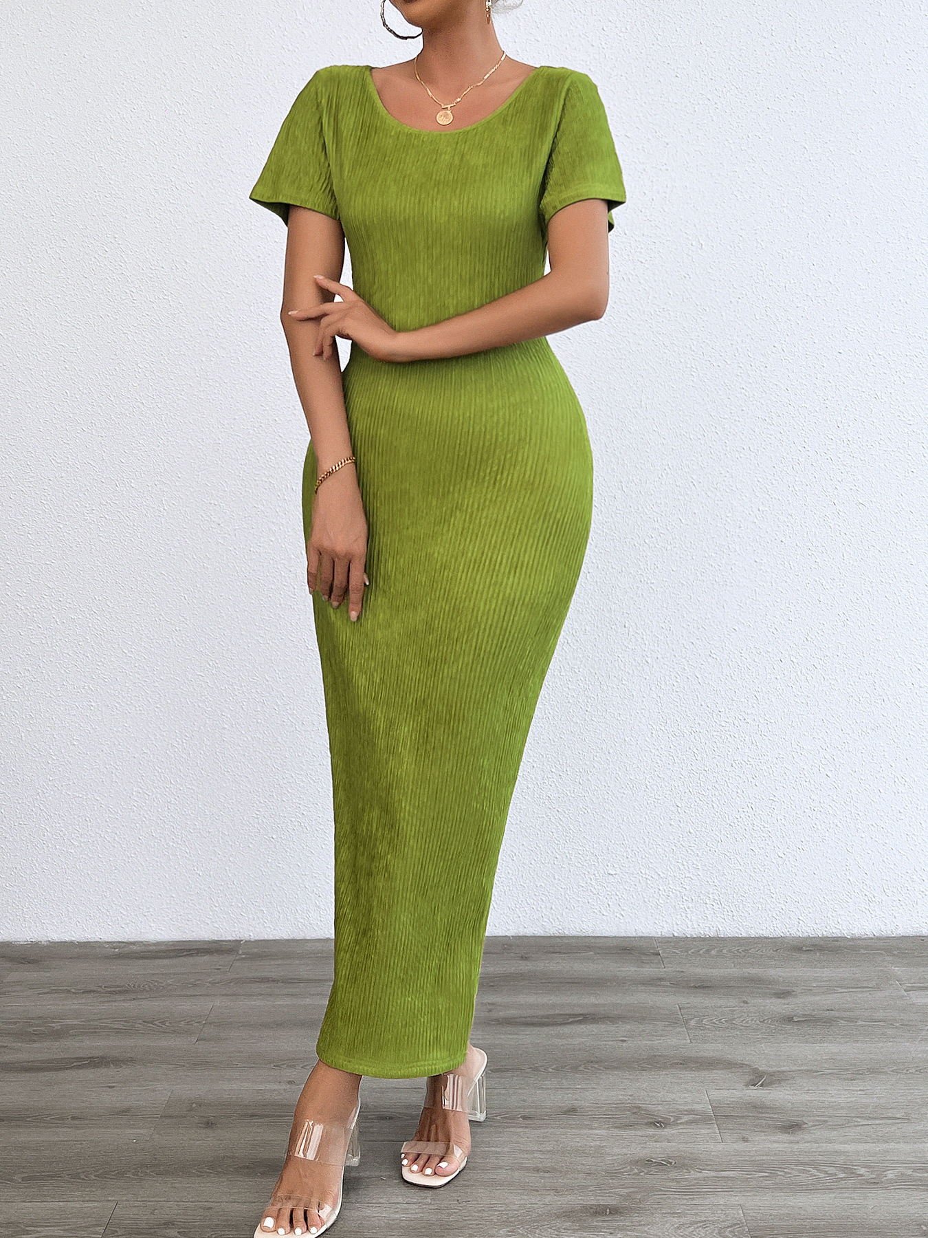 Women’s Spring/Summer New Arrival Fashion Casual Solid Round Neck Slim-Fit Dress