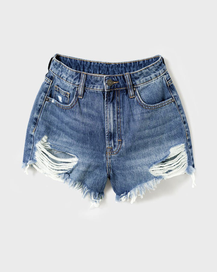 Women’s Summer New Arrival Fashion Casual Denim Shorts with Ripped & Frayed Details – Amazon Hot Style