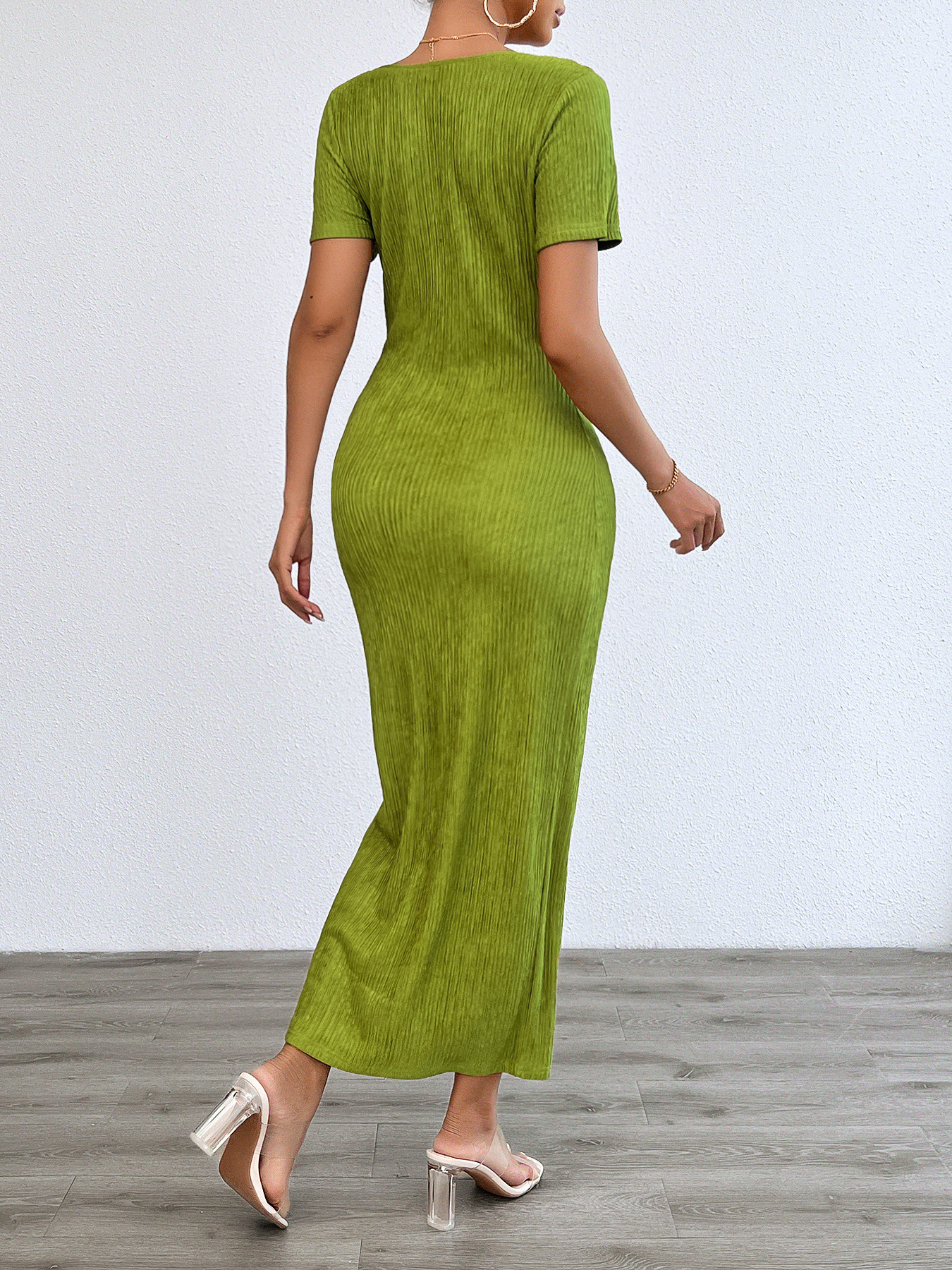 Women’s Spring/Summer New Arrival Fashion Casual Solid Round Neck Slim-Fit Dress