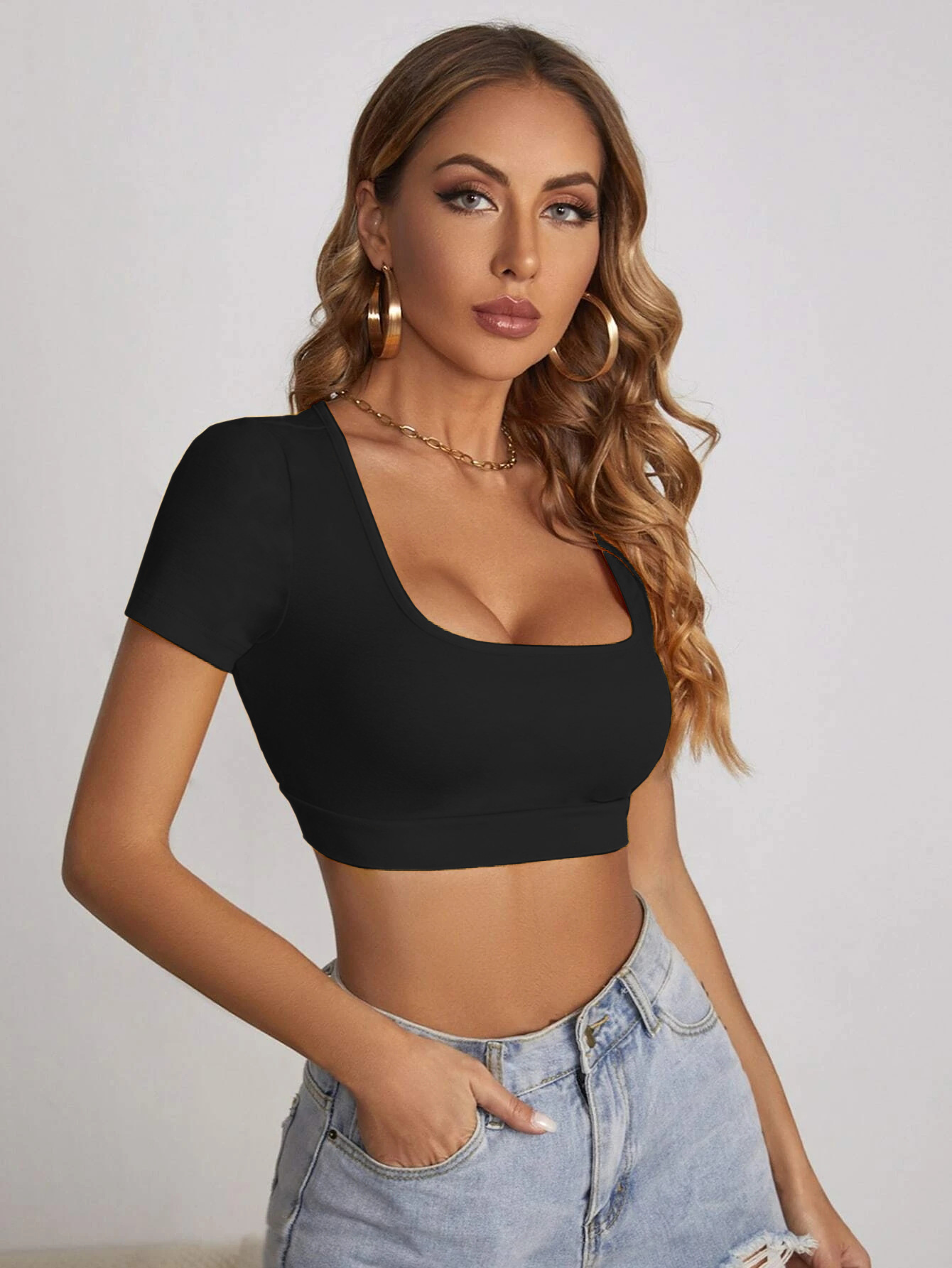 Women’s Summer New Arrival Square Neck Crop T-Shirt – Sexy Slim-Fit Streetwear Short Sleeve Top