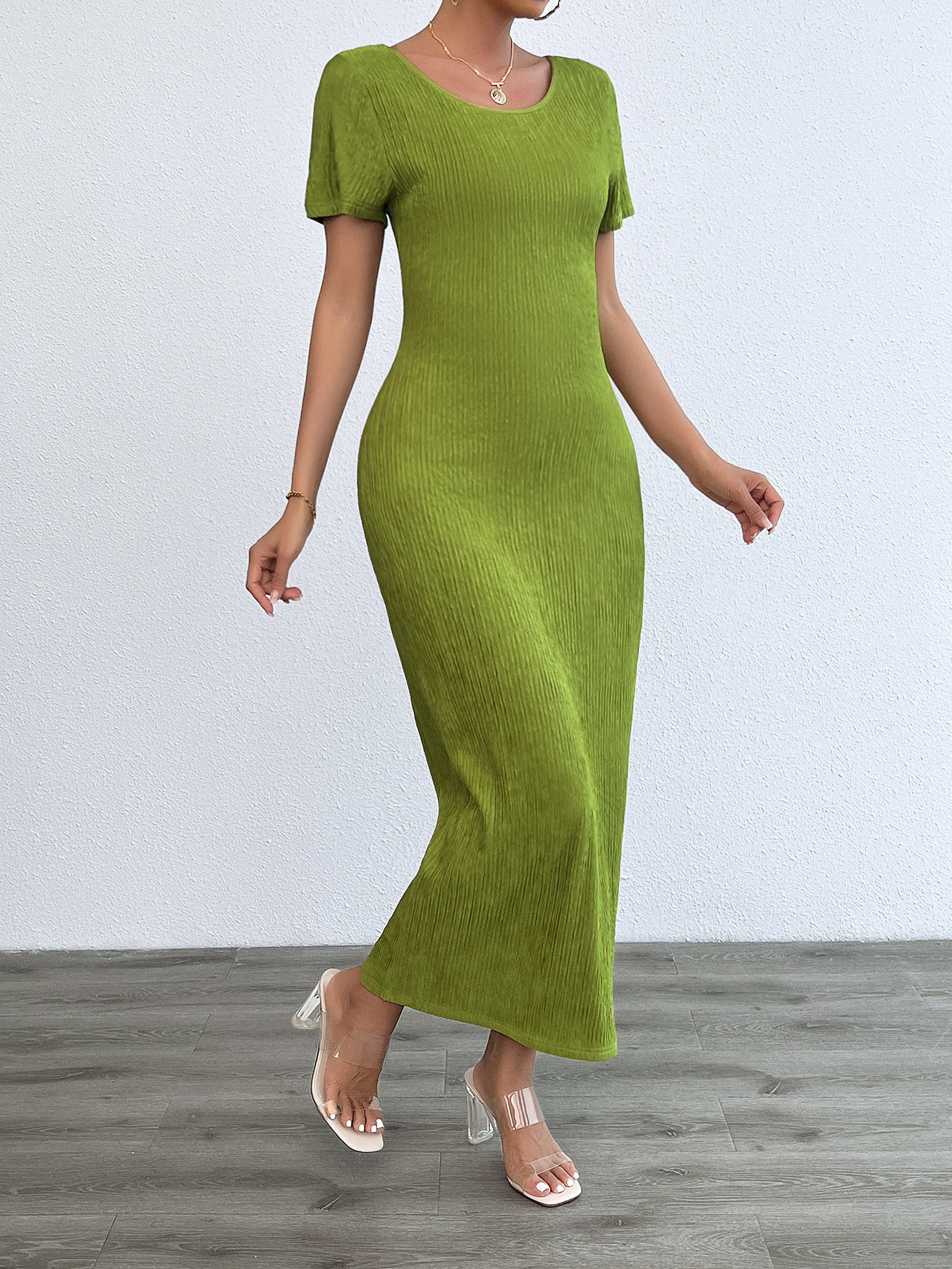 Women’s Spring/Summer New Arrival Fashion Casual Solid Round Neck Slim-Fit Dress