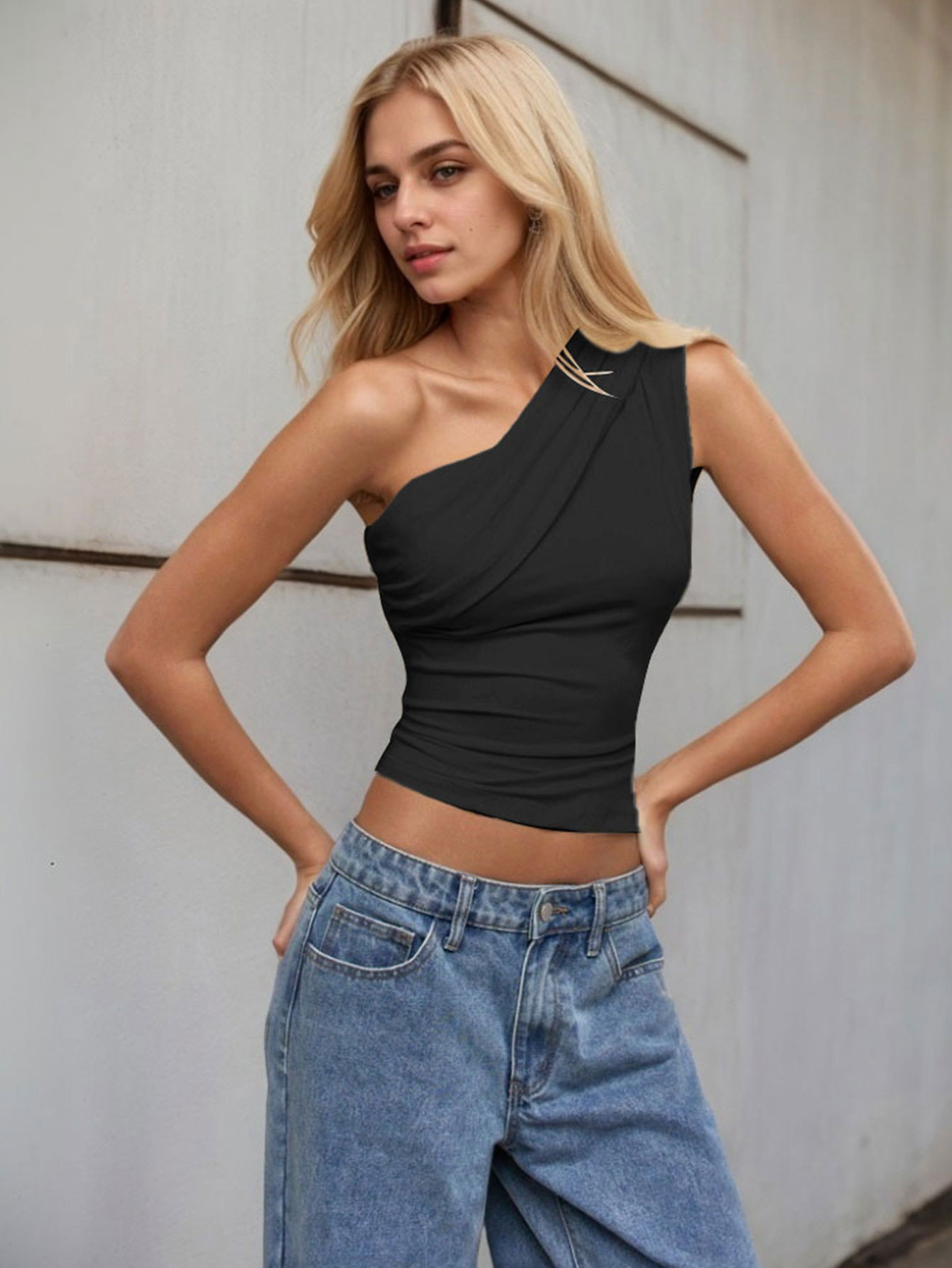 Ins Bestseller Cross-Border Women’s Sexy One-Shoulder T-Shirt – Spring/Summer New Arrival Asymmetric Off-Shoulder Pure & Flirty Top