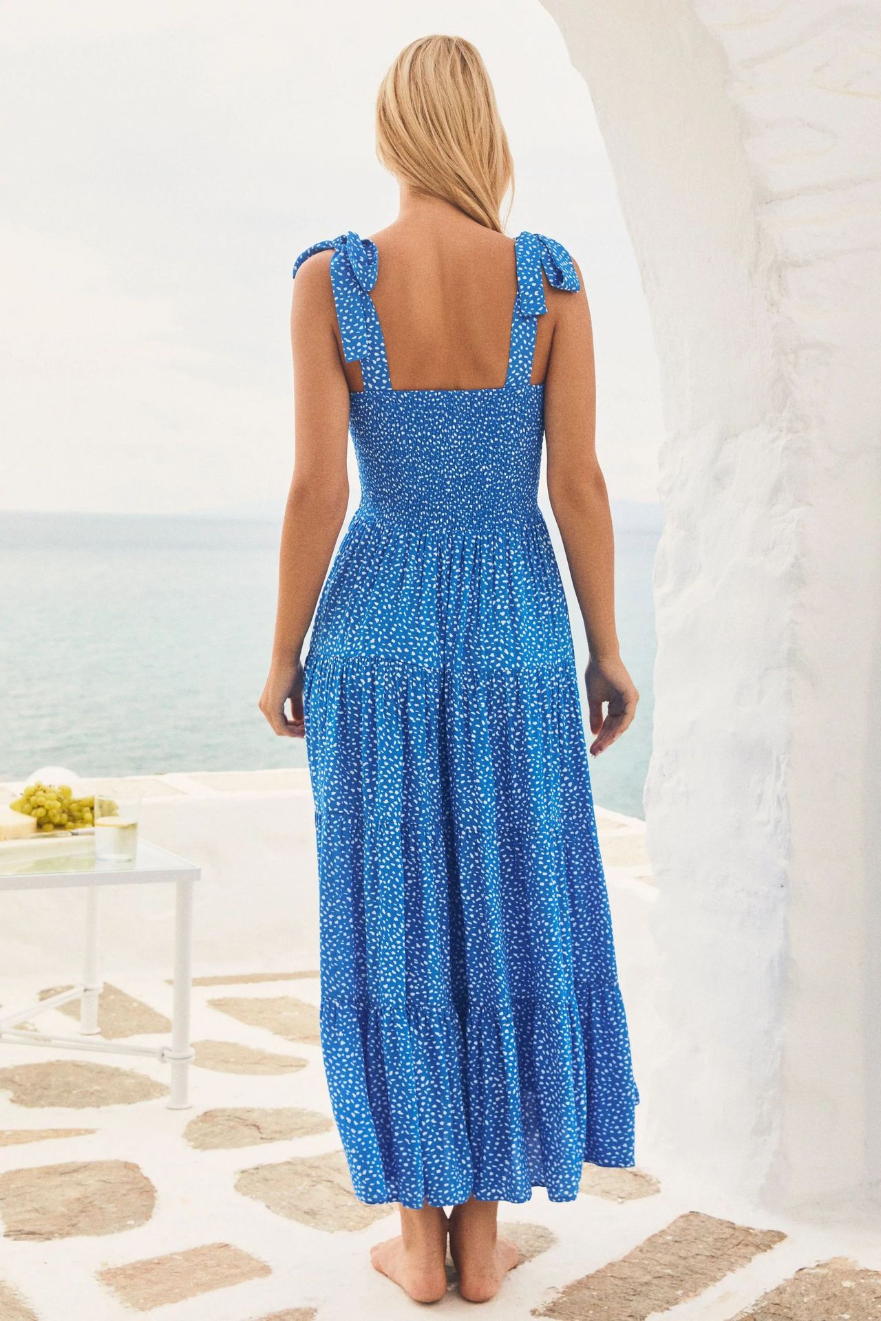 Women’s Spring/Summer New Arrival Unique Elegant Printed Sleeveless Backless Tie Dress