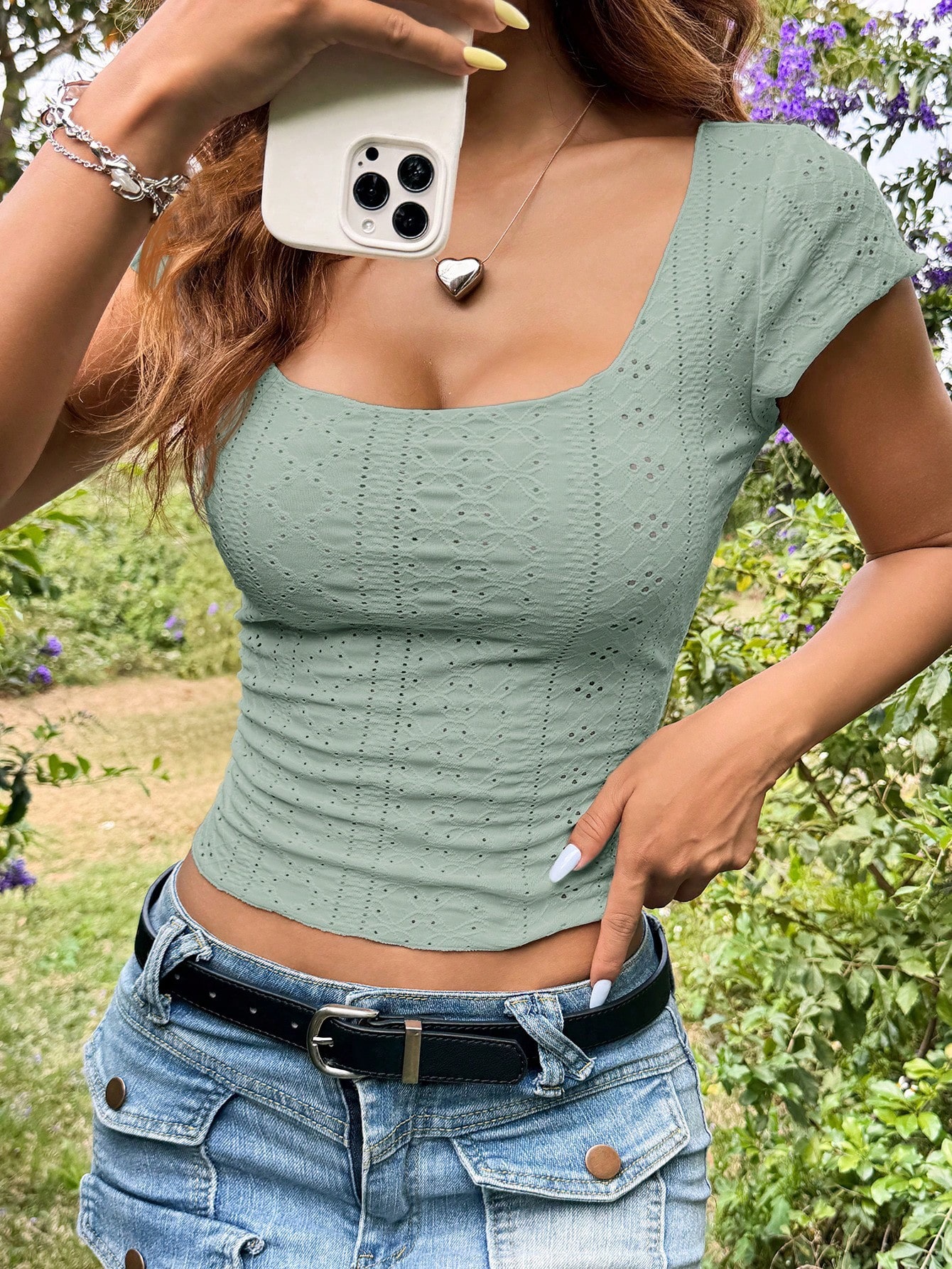 Women’s Pure & Flirty Elegant Style T-Shirt – Spring/Summer 2026 New Arrival Cropped Slim-Fit Flattering Versatile Top