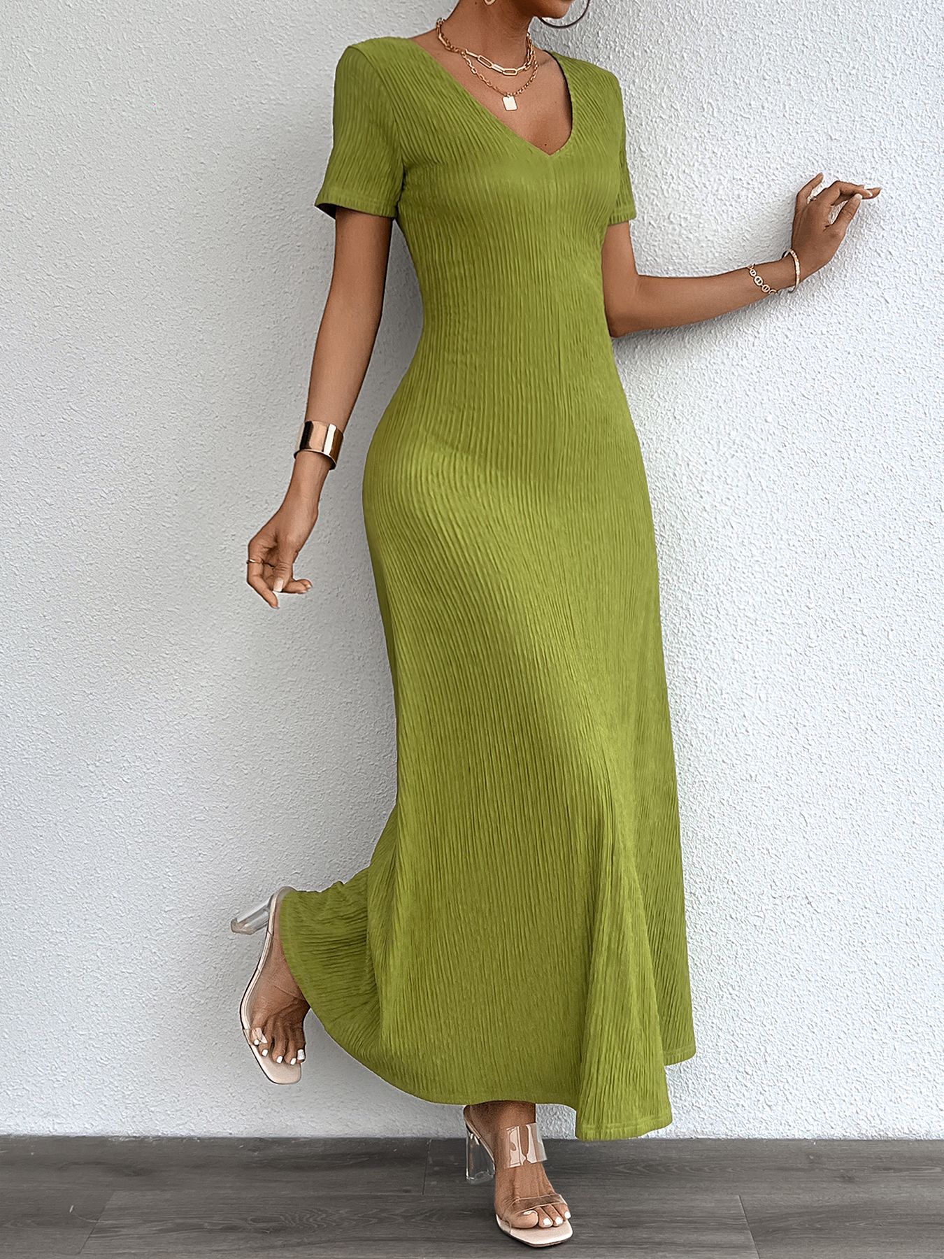 Women’s Plus Size Solid Sexy Deep V-Neck Short Sleeve Long Dress – Summer New Arrival Bestseller