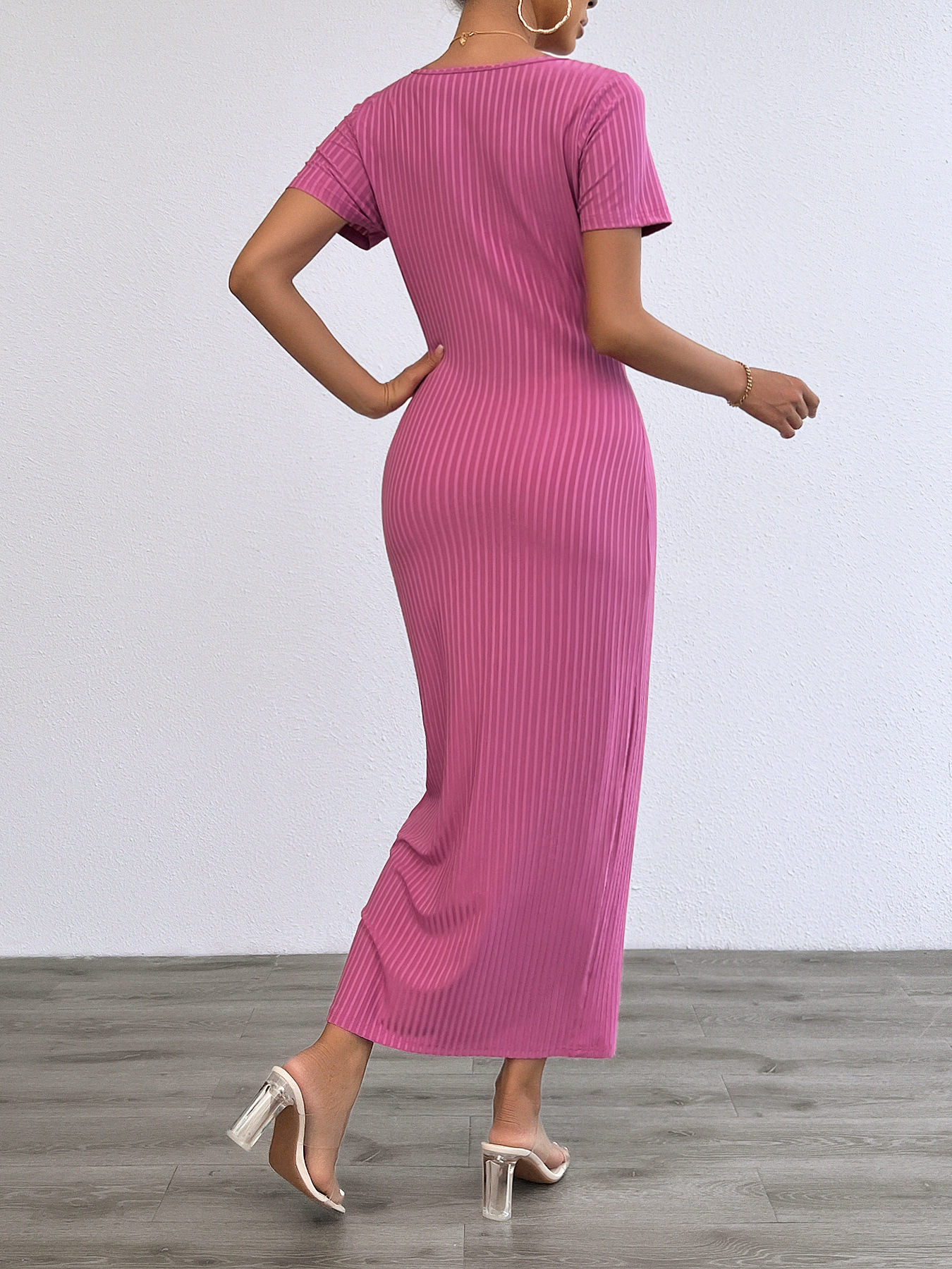 Women’s Spring/Summer New Arrival Fashion Casual Solid Round Neck Slim-Fit Dress