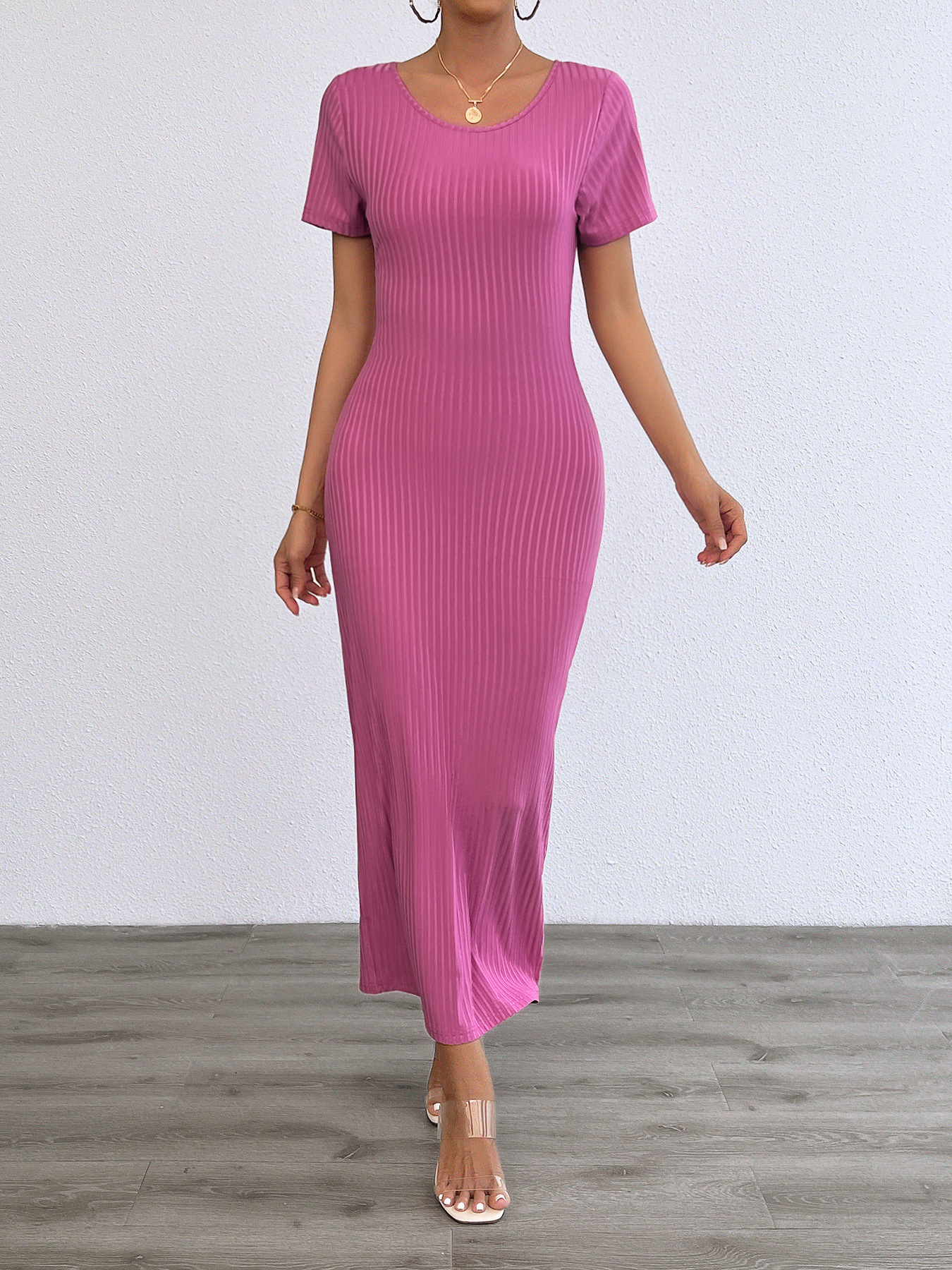 Women’s Spring/Summer New Arrival Fashion Casual Solid Round Neck Slim-Fit Dress