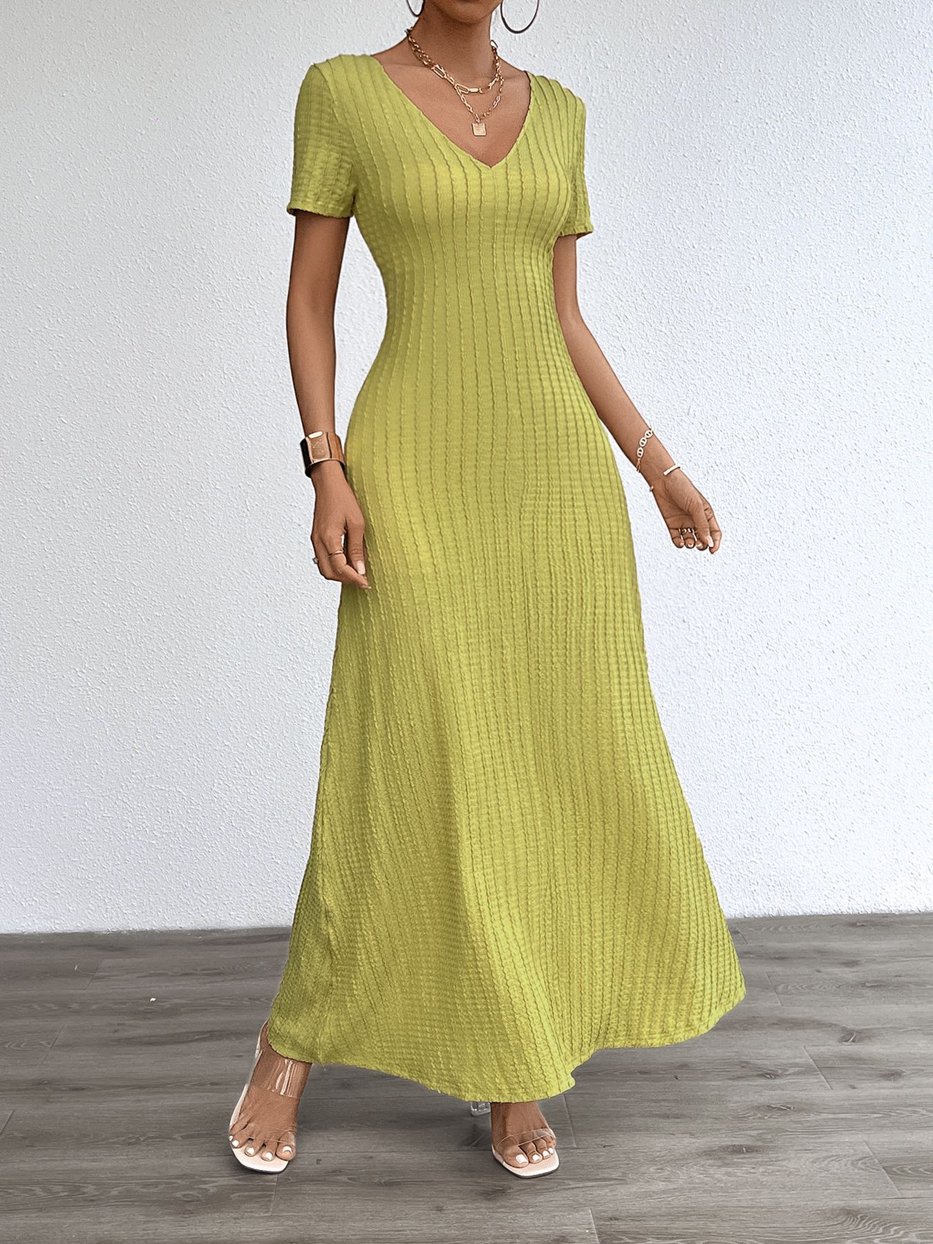 Women’s Plus Size Solid Sexy Deep V-Neck Short Sleeve Long Dress – Summer New Arrival Bestseller