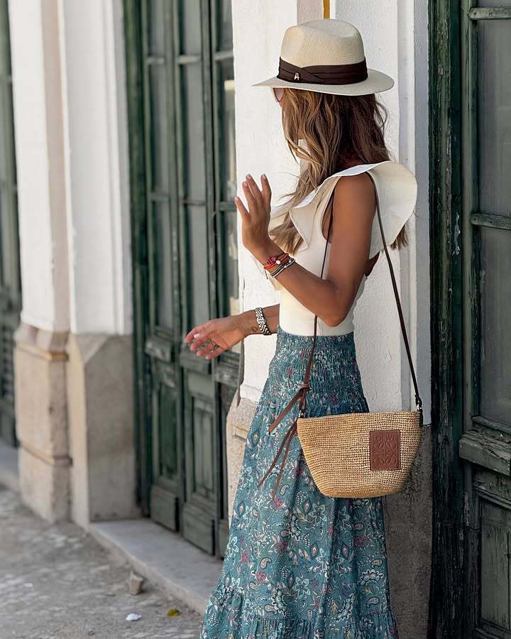 Women’s Summer New Arrival Print Shirred Elastic Waist Flared Long Skirt