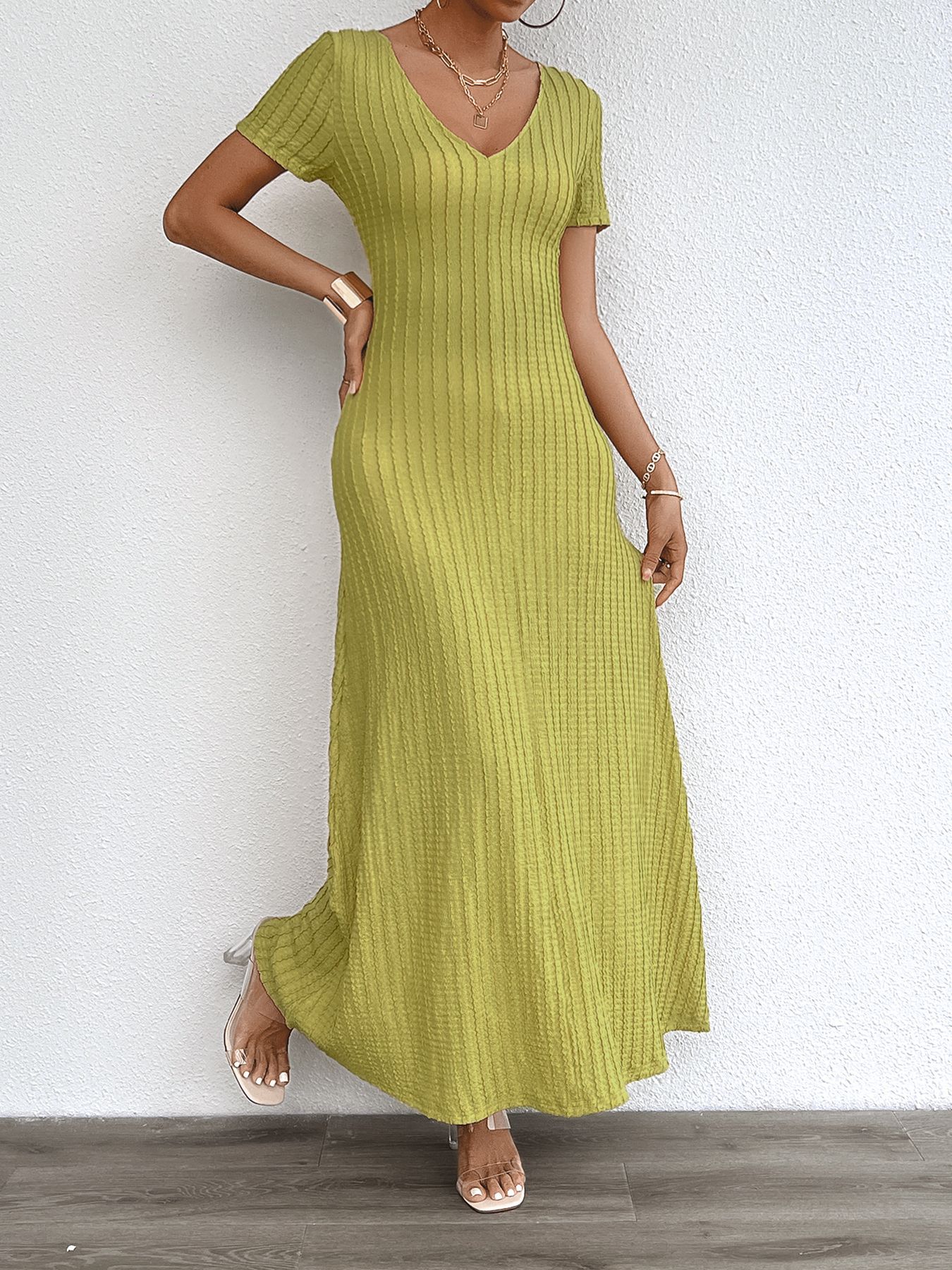 Women’s Plus Size Solid Sexy Deep V-Neck Short Sleeve Long Dress – Summer New Arrival Bestseller