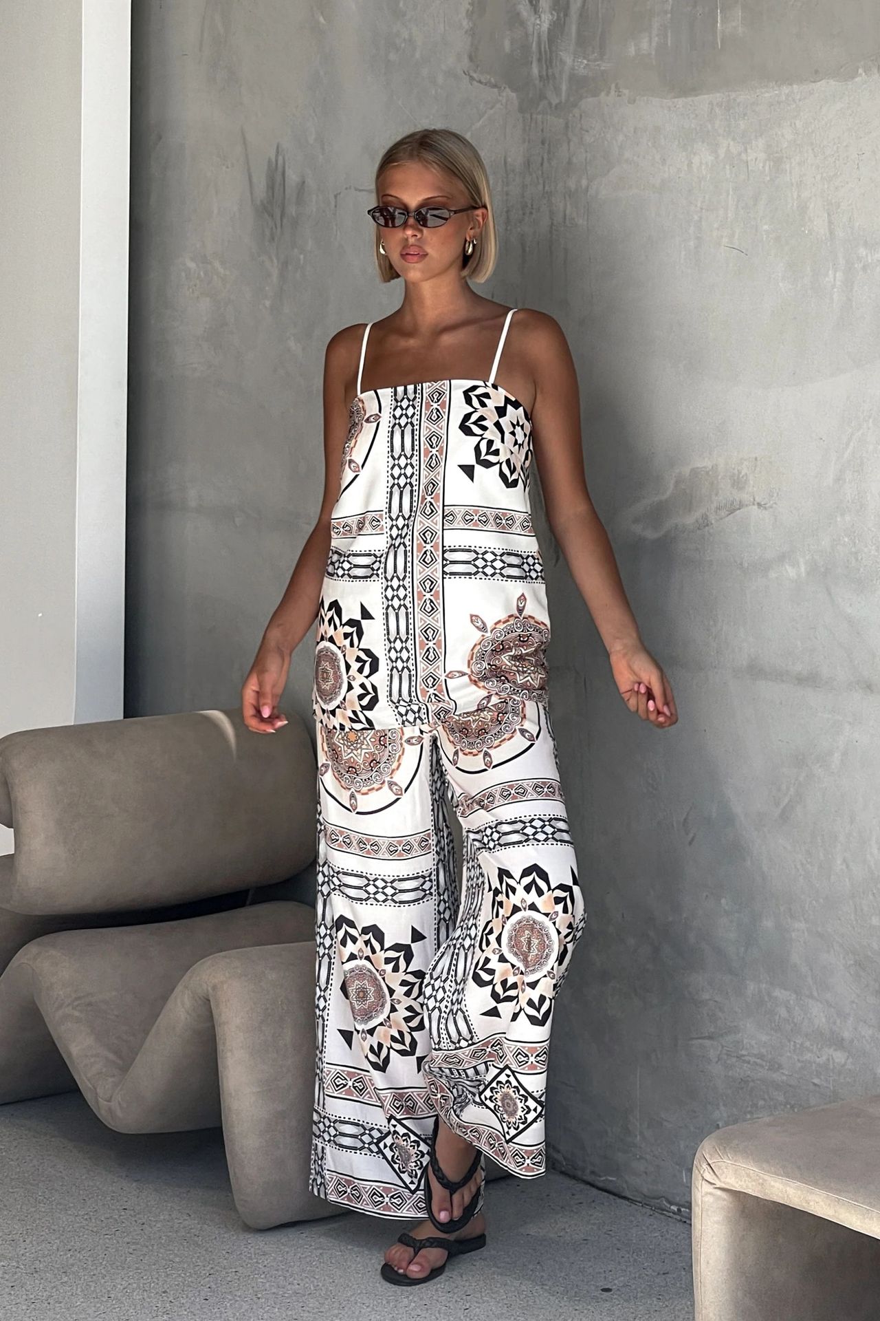 Women’s Placement Print Loose Casual Camisole Top + Wide-Leg Straight Pants Set