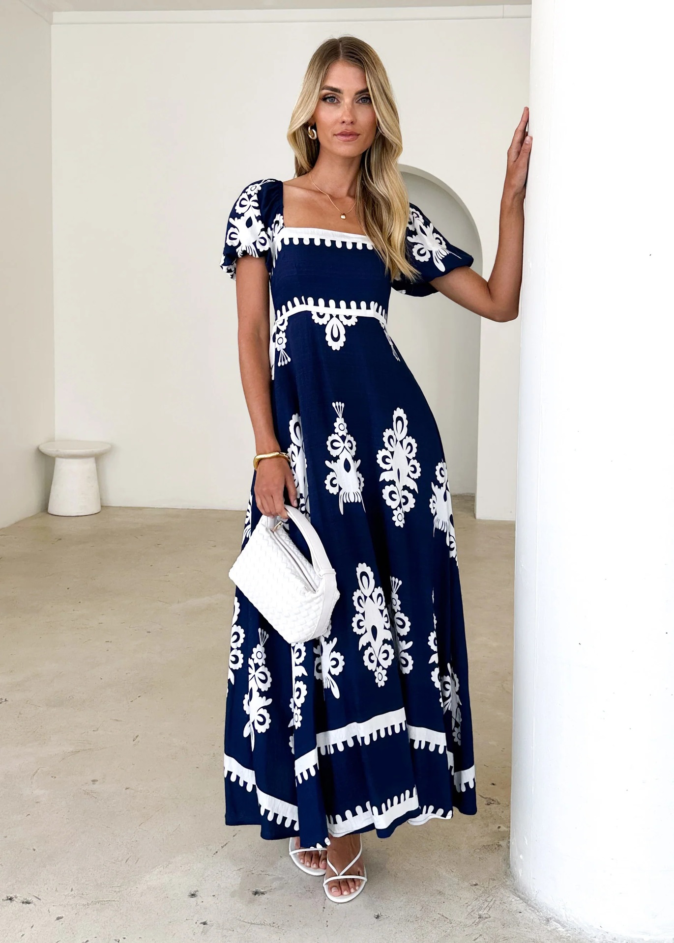 Women’s Summer Resort Style Printed Beach Dress – Shirred Dress