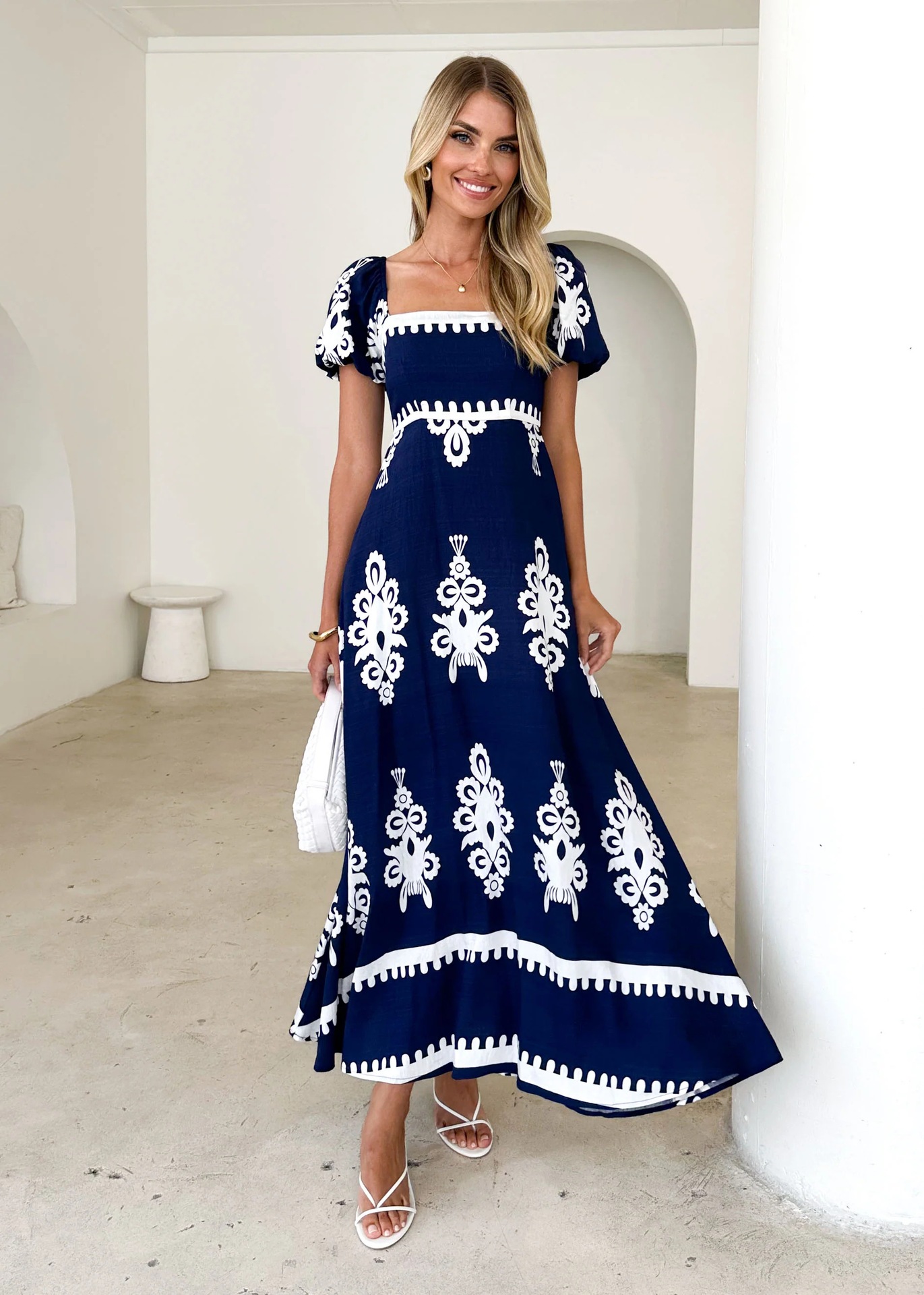 Women’s Summer Resort Style Printed Beach Dress – Shirred Dress