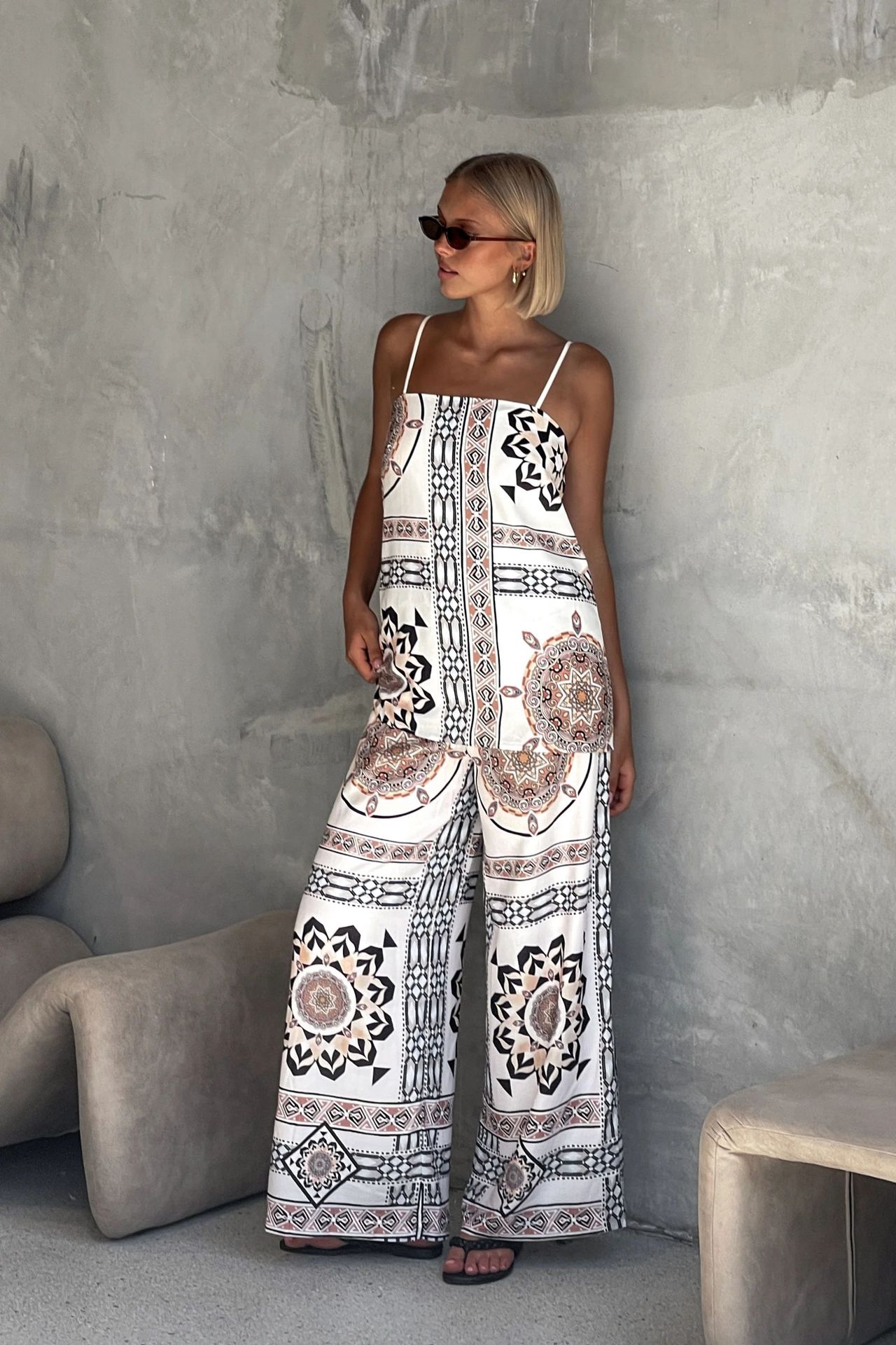 Women’s Placement Print Loose Casual Camisole Top + Wide-Leg Straight Pants Set