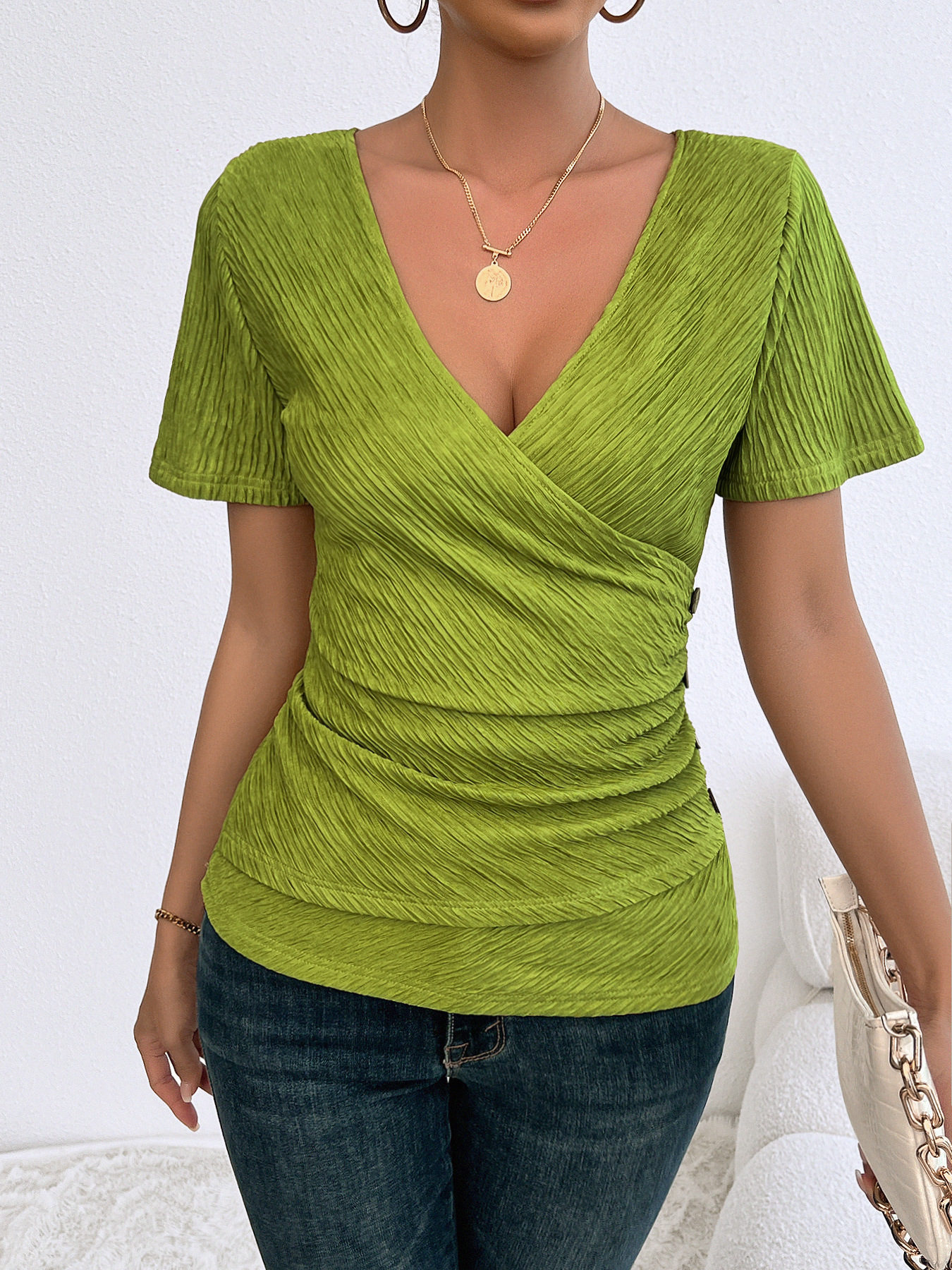 Women’s Summer Intellectual Style V-Neck Button Front Slim-Fit Top – Elegant & Chic