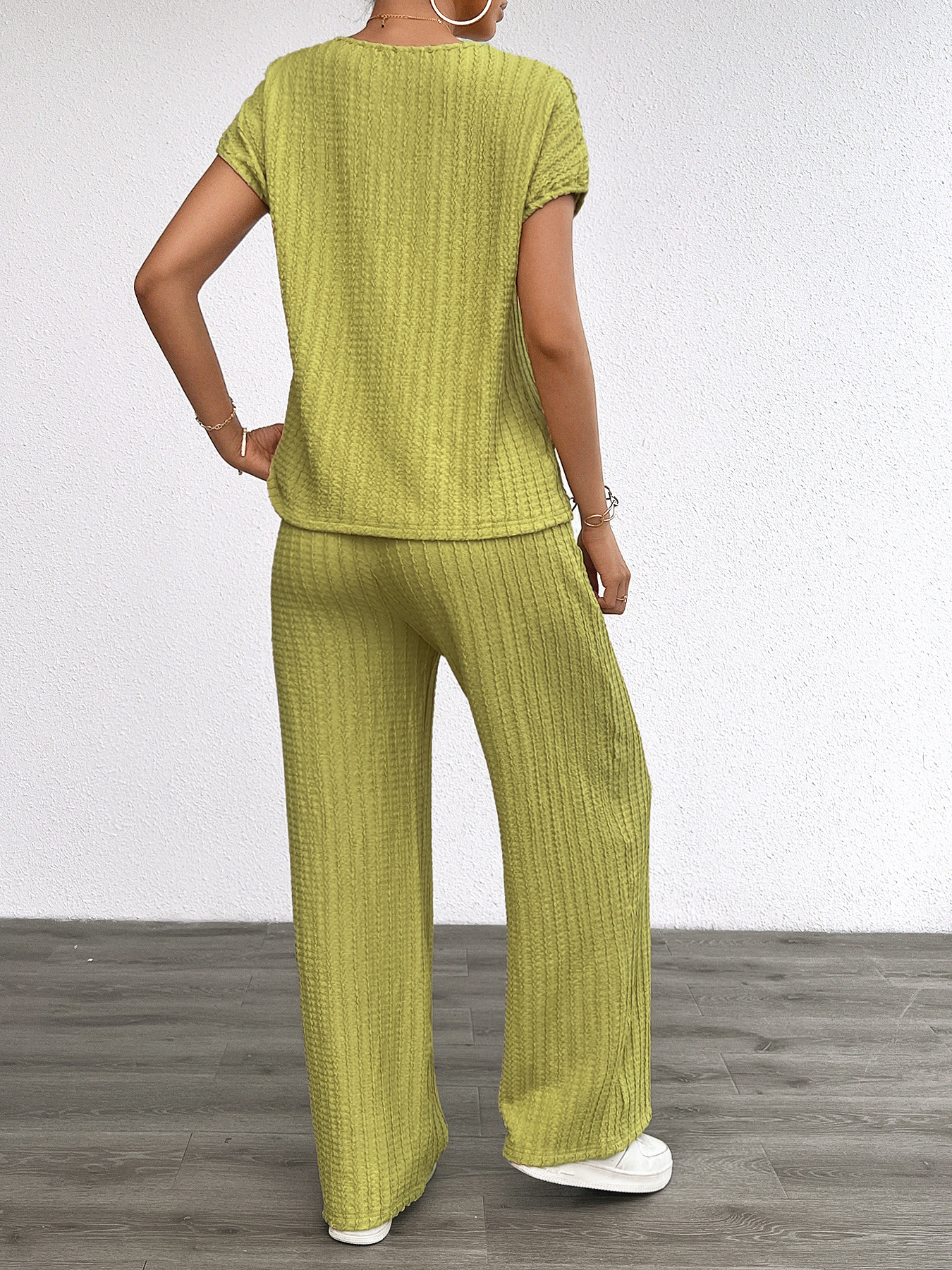 Women’s Summer Casual Fashion Two-Piece Set – Bestseller Ribbed Long Pants Lounge Set with Thousand-Leaf Pleat