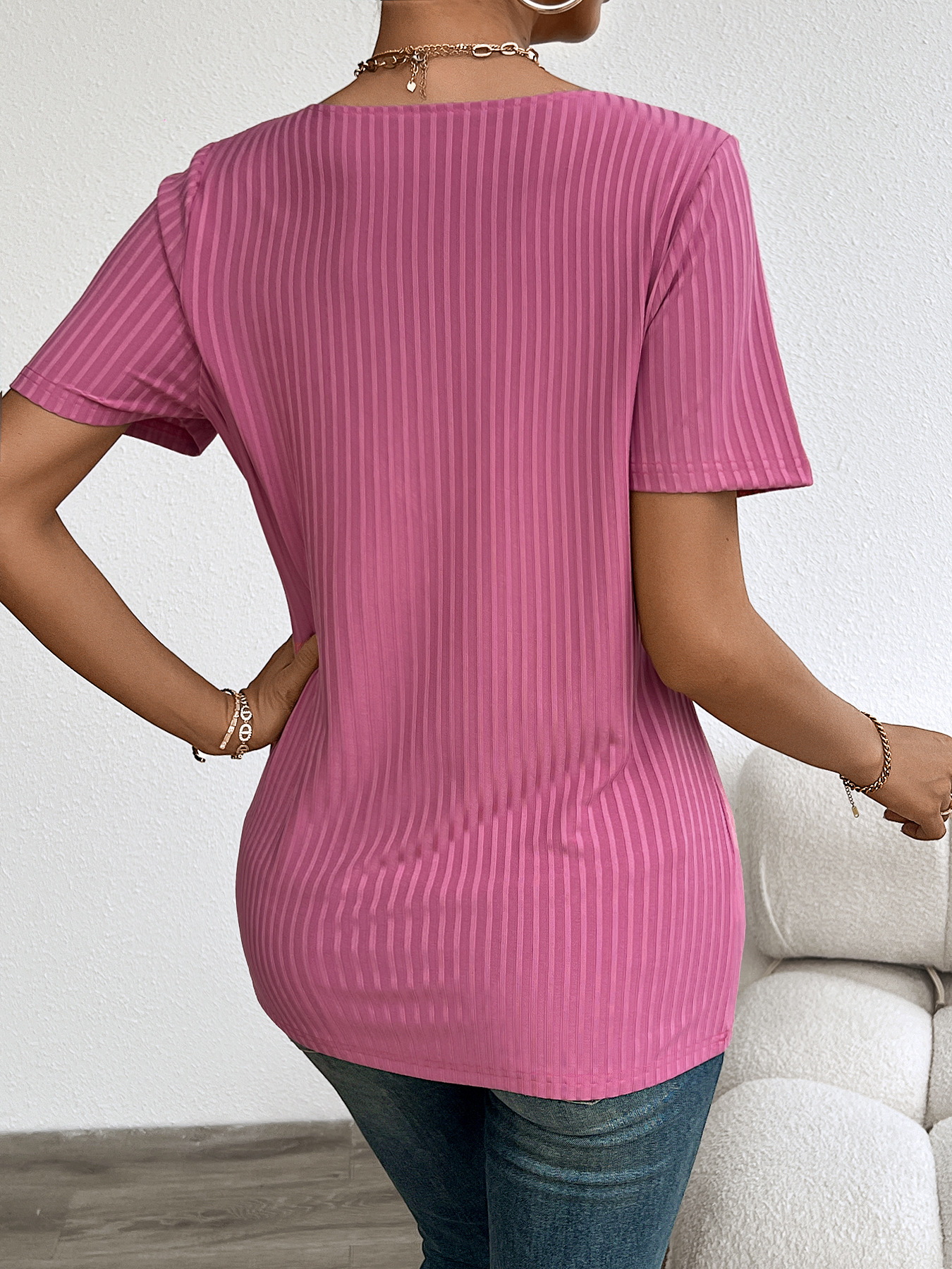 Women’s Plus Size Short Sleeve V-Neck Casual Ribbed Knit T-Shirt