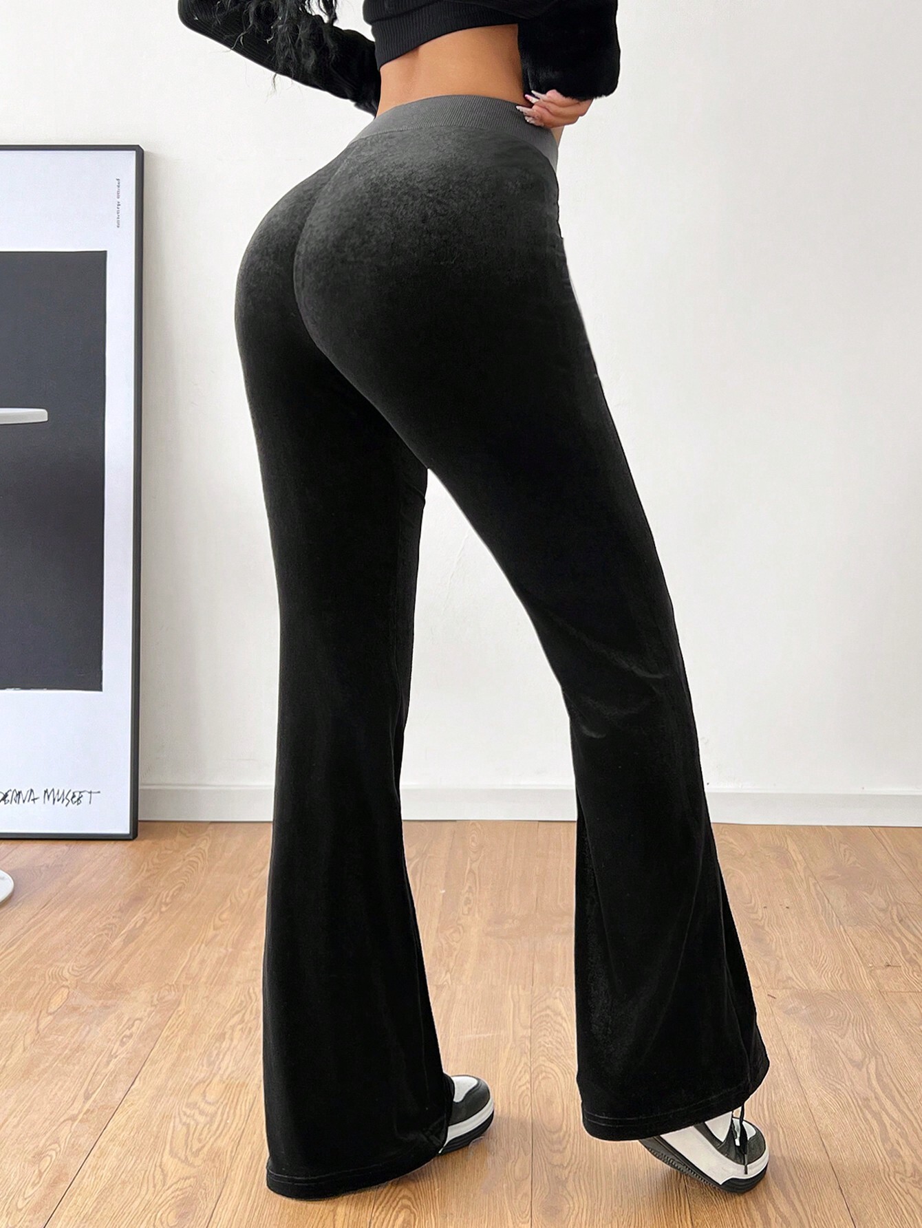 Women’s 2026 Minimalist Korean Velvet Casual Pants – Spring/Summer High-Waist Slim-Fit Elastic Waist Wide-Leg Long Pants