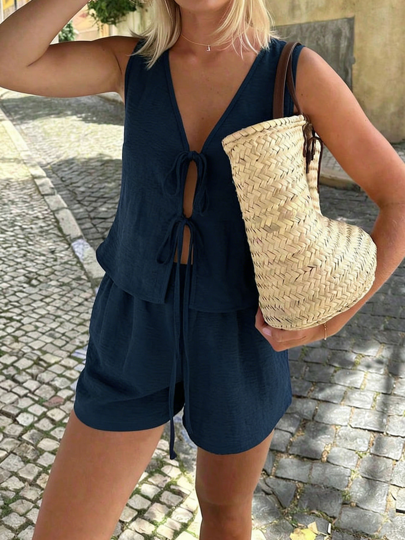 Women’s Spring/Summer New Arrival Elegant Sleeveless Tie Simple Versatile Casual Set – Cross-Border Exclusive