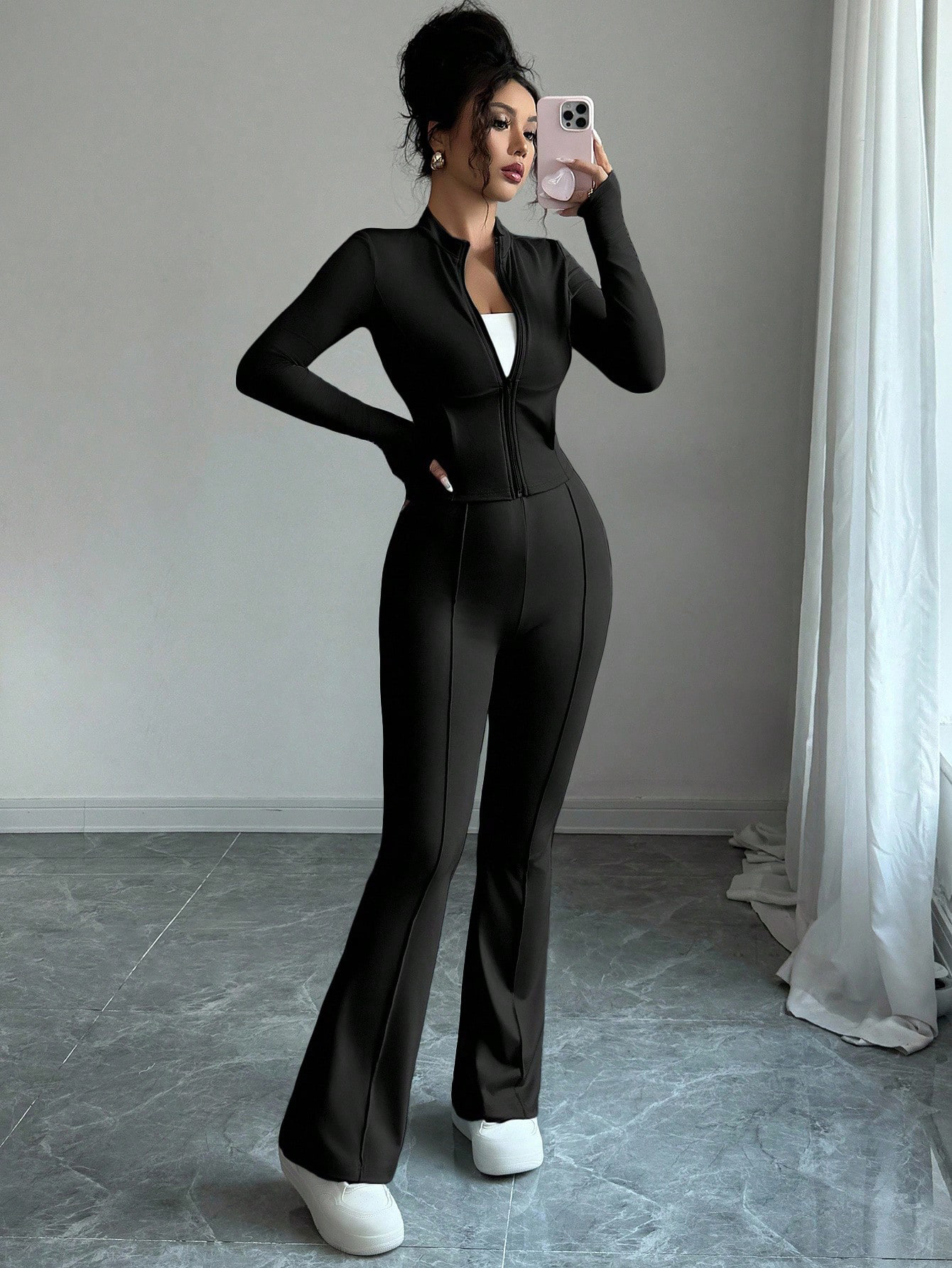 Women’s Black Stand Collar Top & Flared Pants Set – Slim-Fit Fashion Style