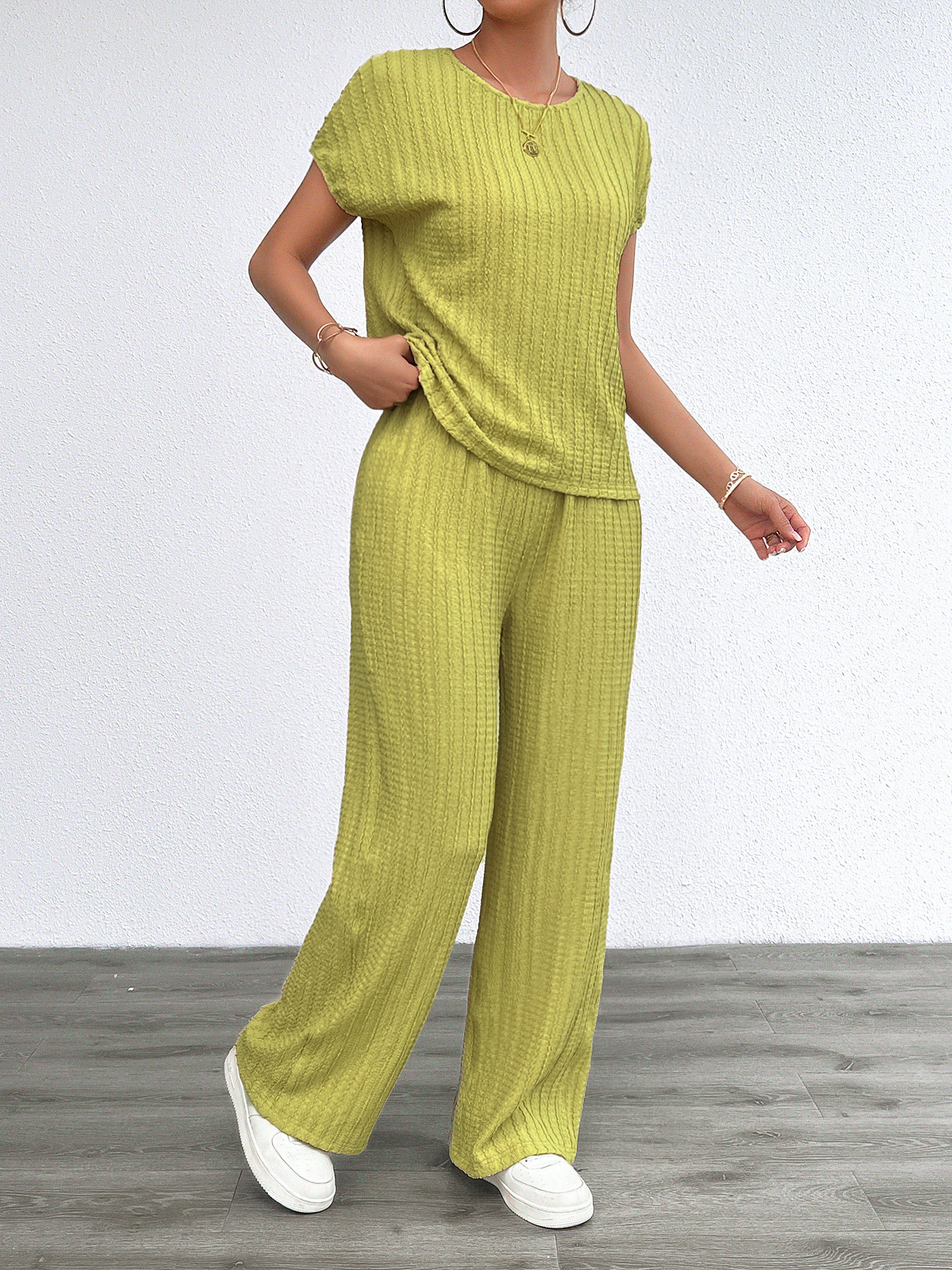 Women’s Summer Casual Fashion Two-Piece Set – Bestseller Ribbed Long Pants Lounge Set with Thousand-Leaf Pleat