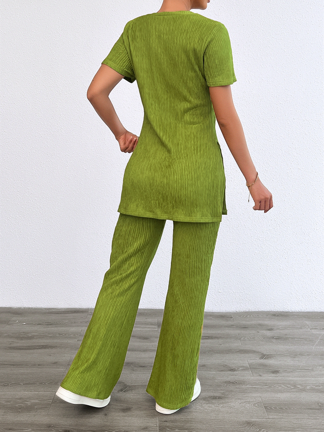 Women’s Summer Casual Fashion Striped Round Neck Two-Piece Set – Bestseller