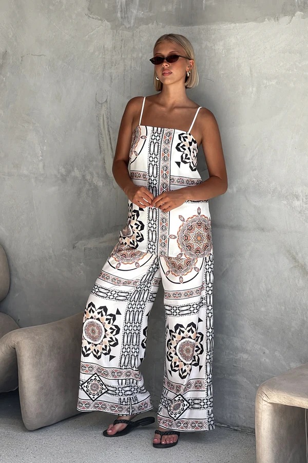 Women’s Placement Print Loose Casual Camisole Top + Wide-Leg Straight Pants Set