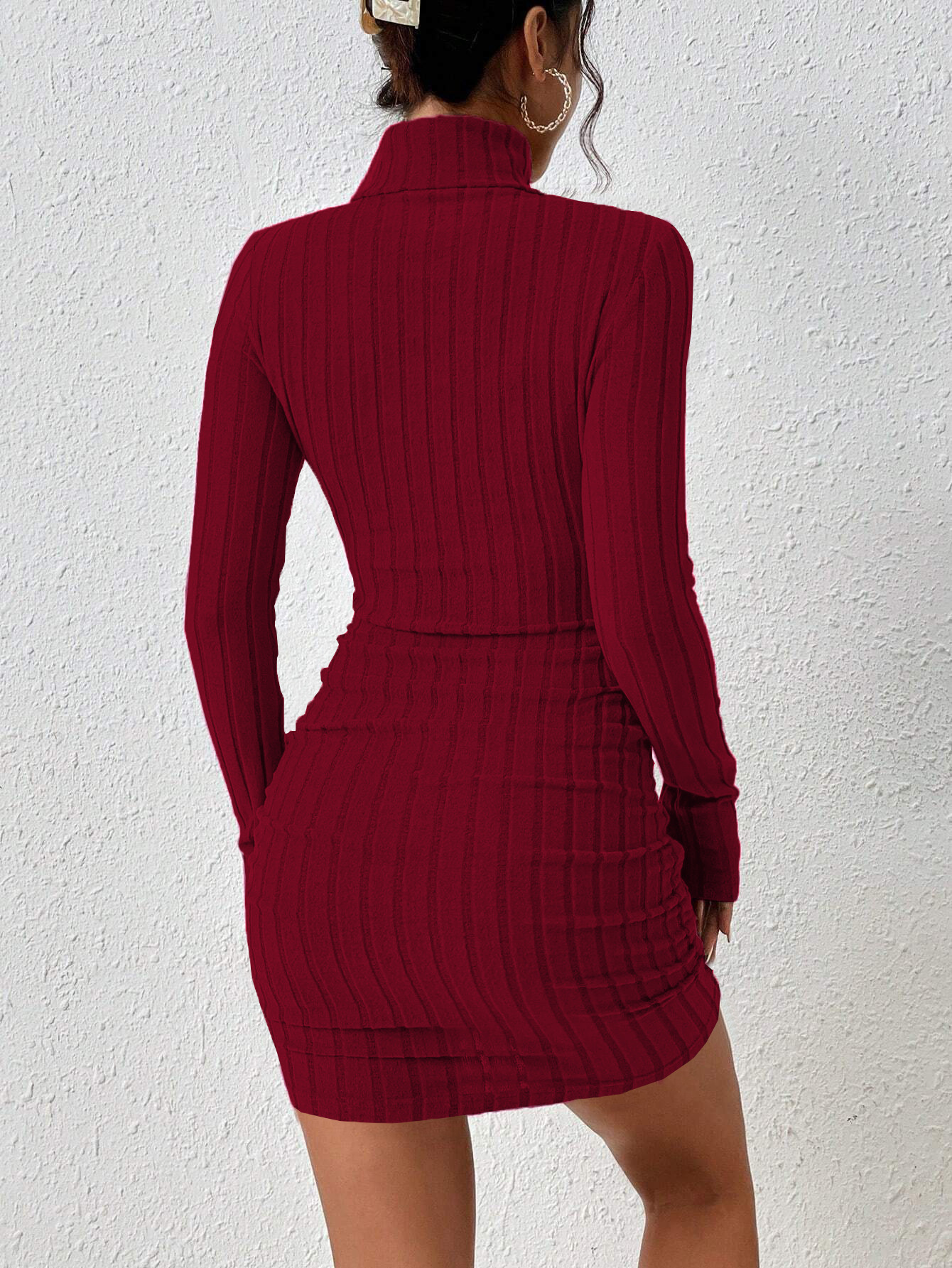 Women’s 2026 European & American Cool Chic Style Burgundy Dress – Fall/Winter Minimalist High-Neck Versatile Short Dress