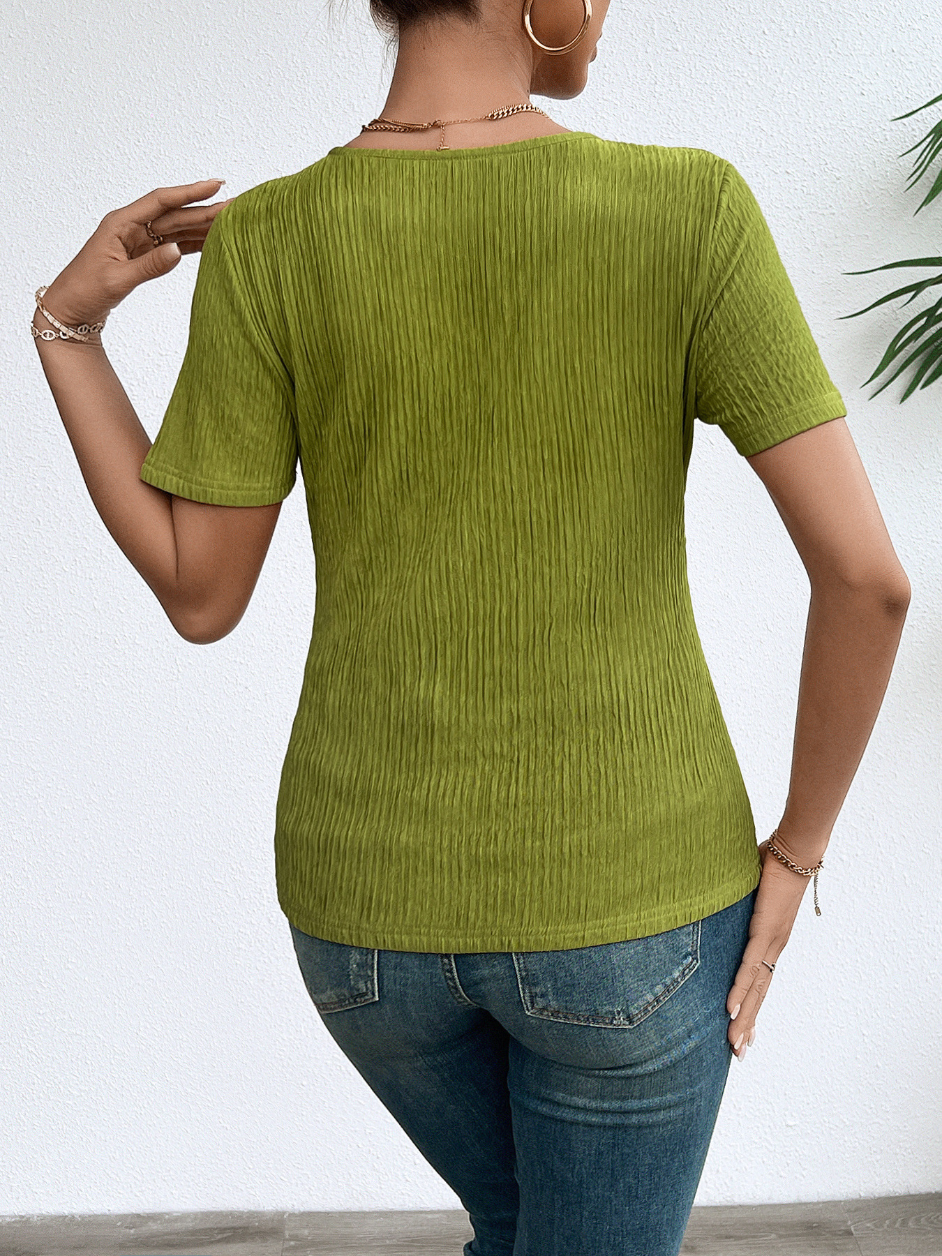 Women’s Spring/Summer Elegant Ribbed Pullover Long Sleeve V-Neck Slim-Fit T-Shirt