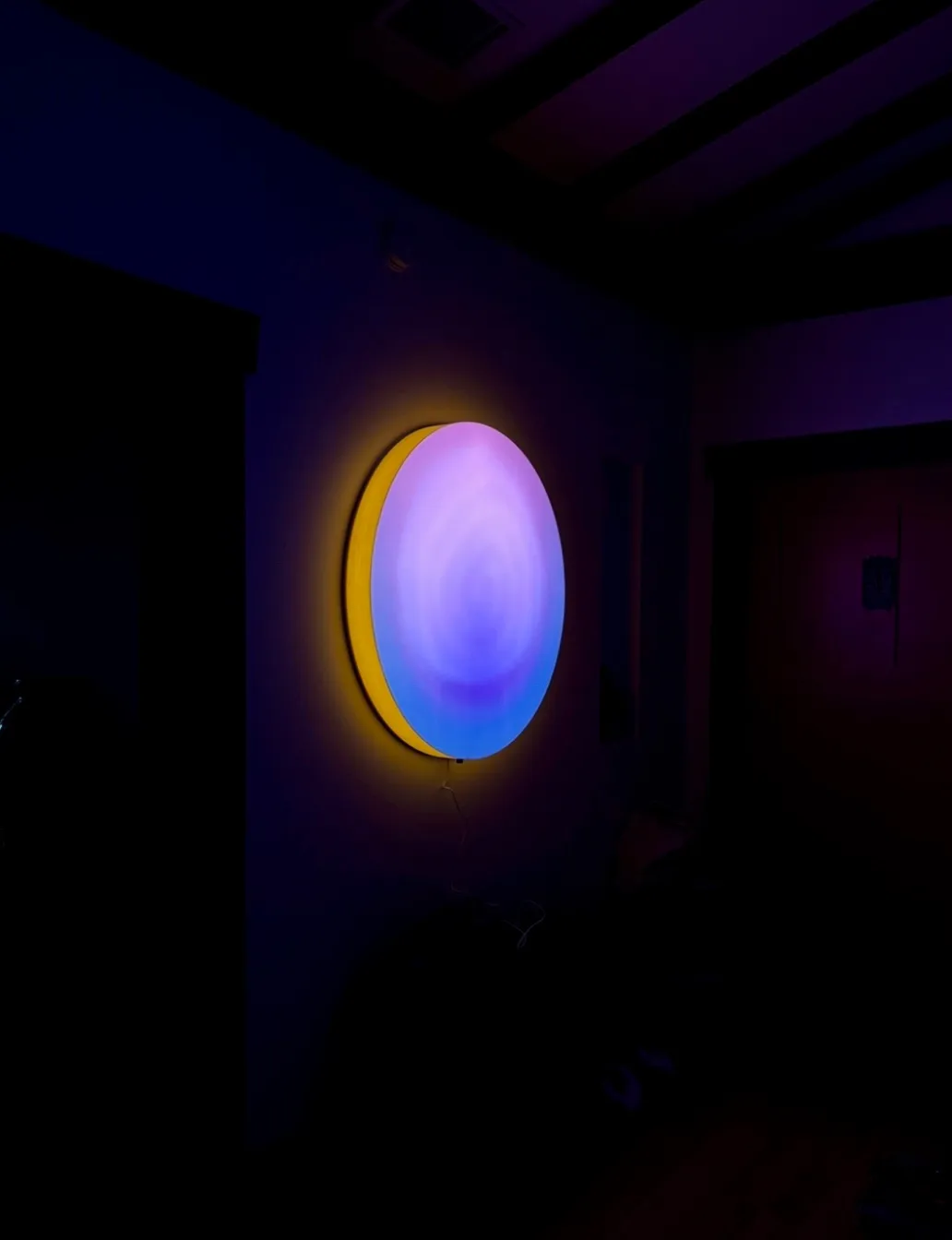 Vibrant Glow, Elevated Ambiance
