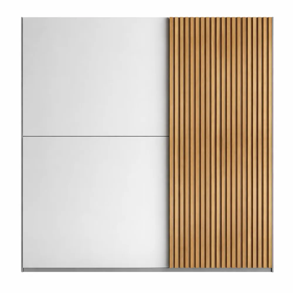 Armadio spazioso con ante scorrevoli bianche e inserto quercia