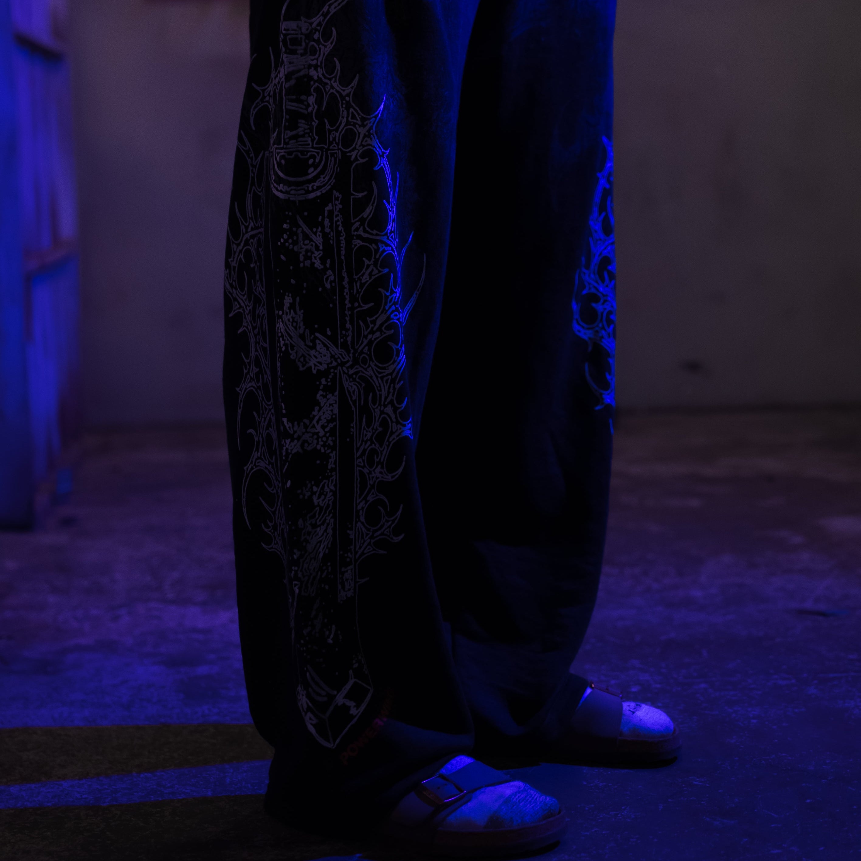 "BERSERK" SWEATS