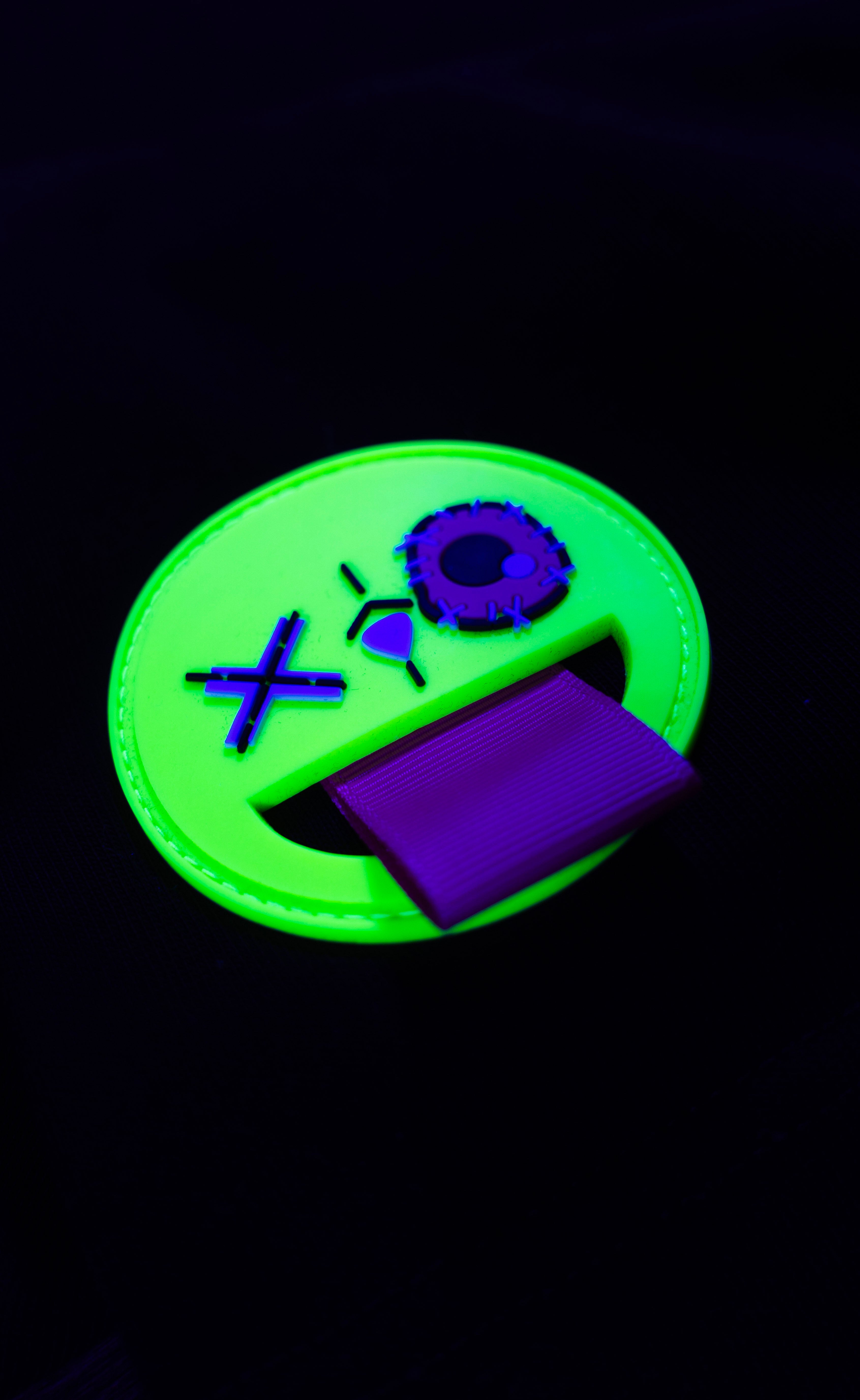 T-SHIRT OVERSIZED TOXIC BLACK