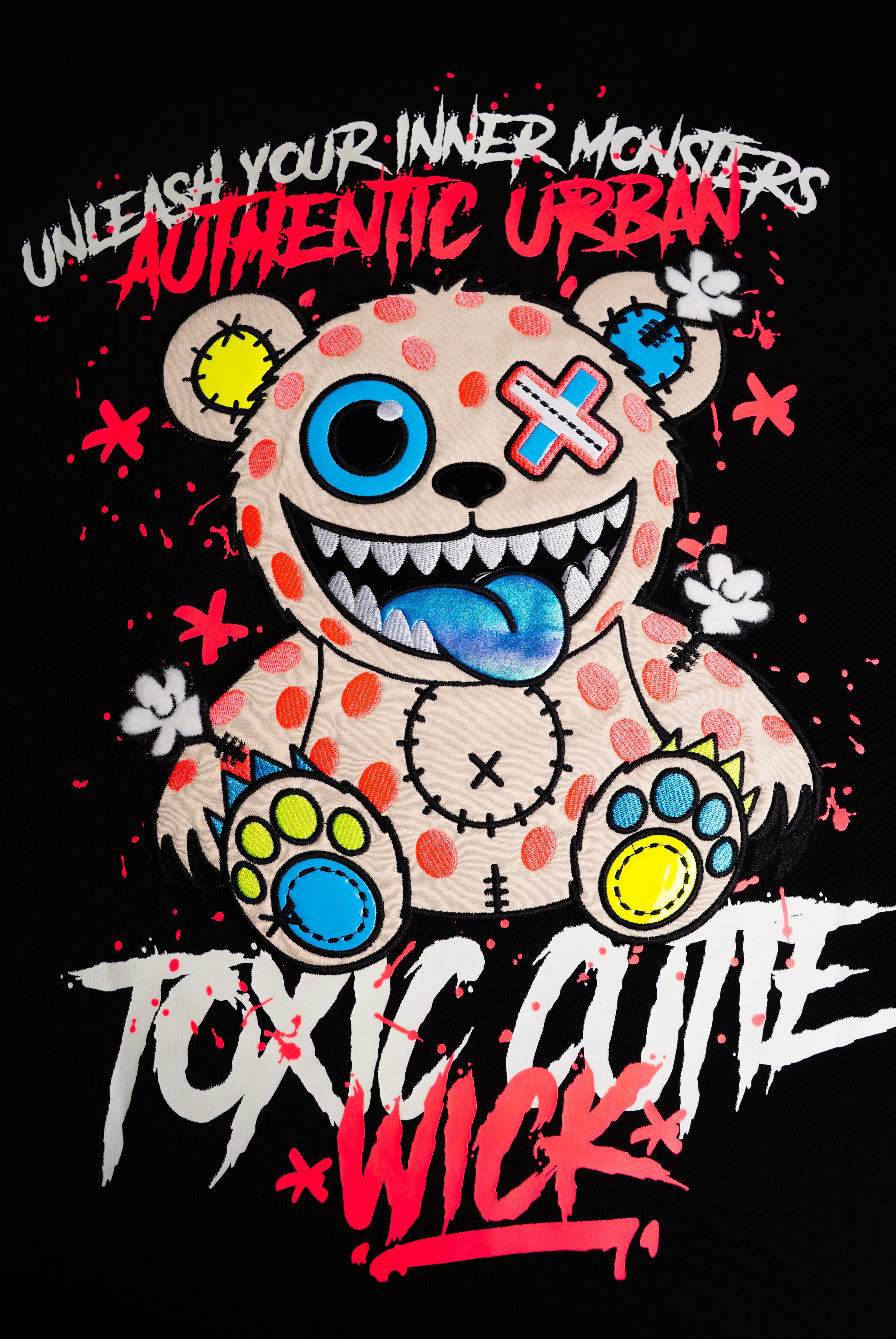 T-SHIRT OVERSIZED TOXIC BLACK