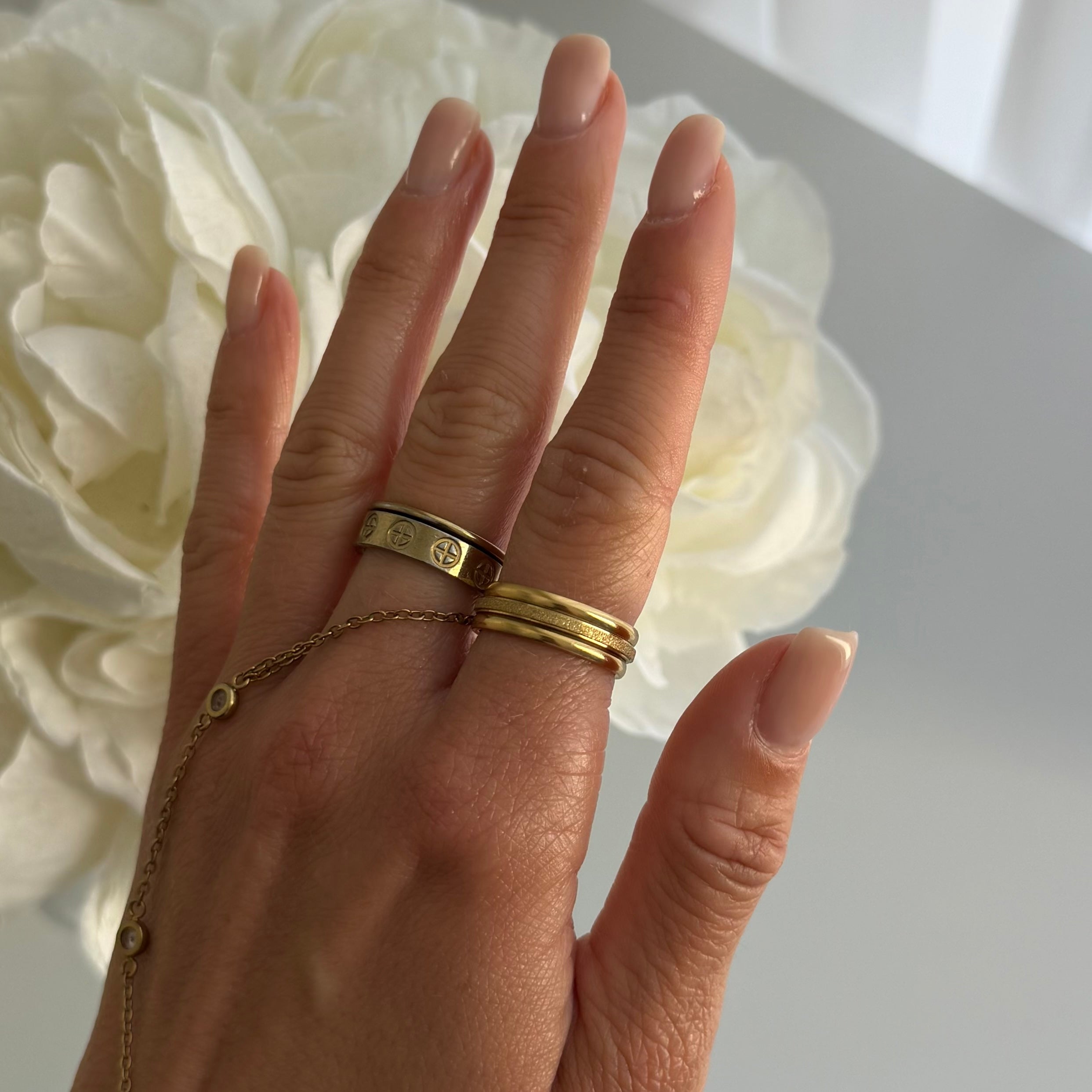 Shimmer Ring Set-Chicira