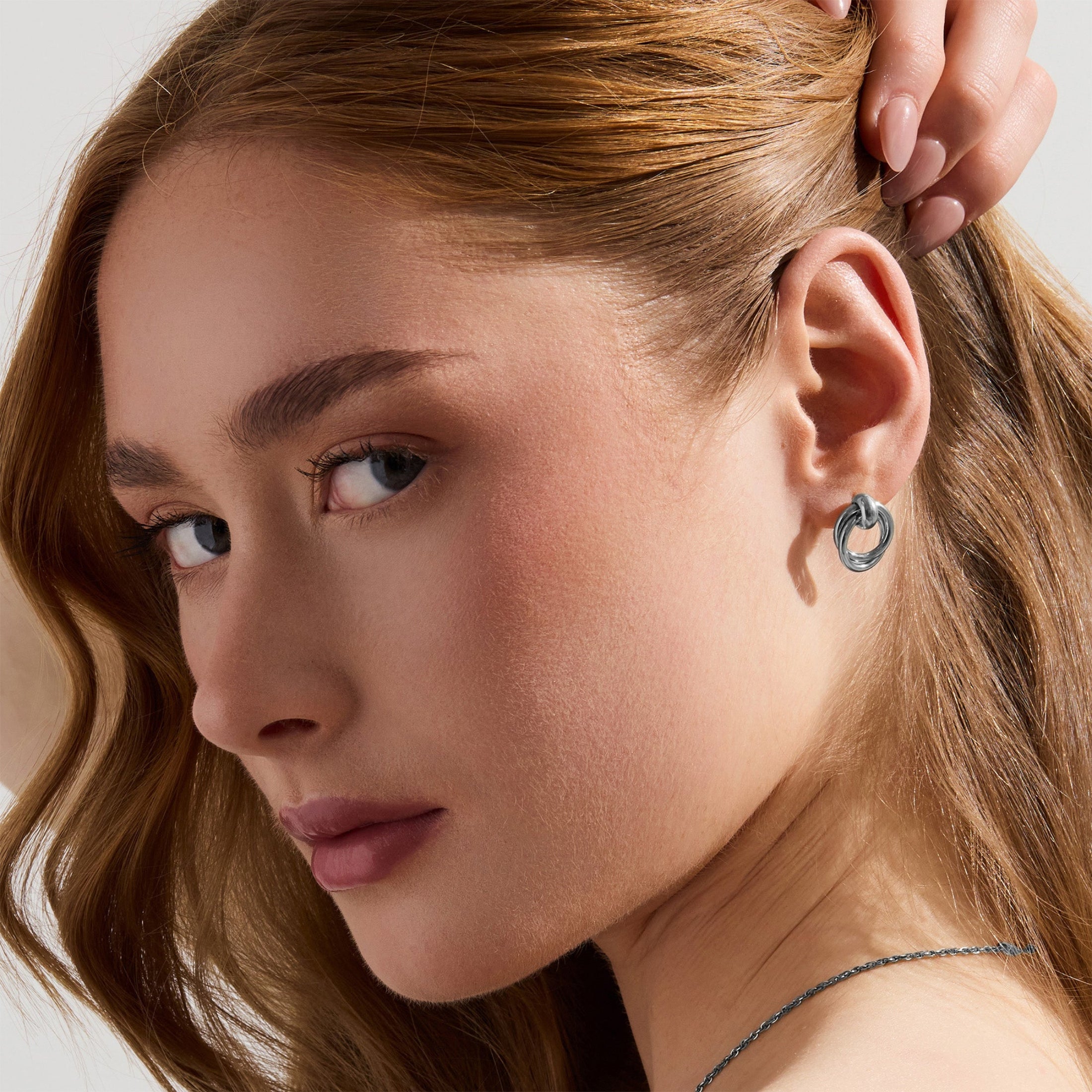 San Francisco Flat Back Earrings-Chicira