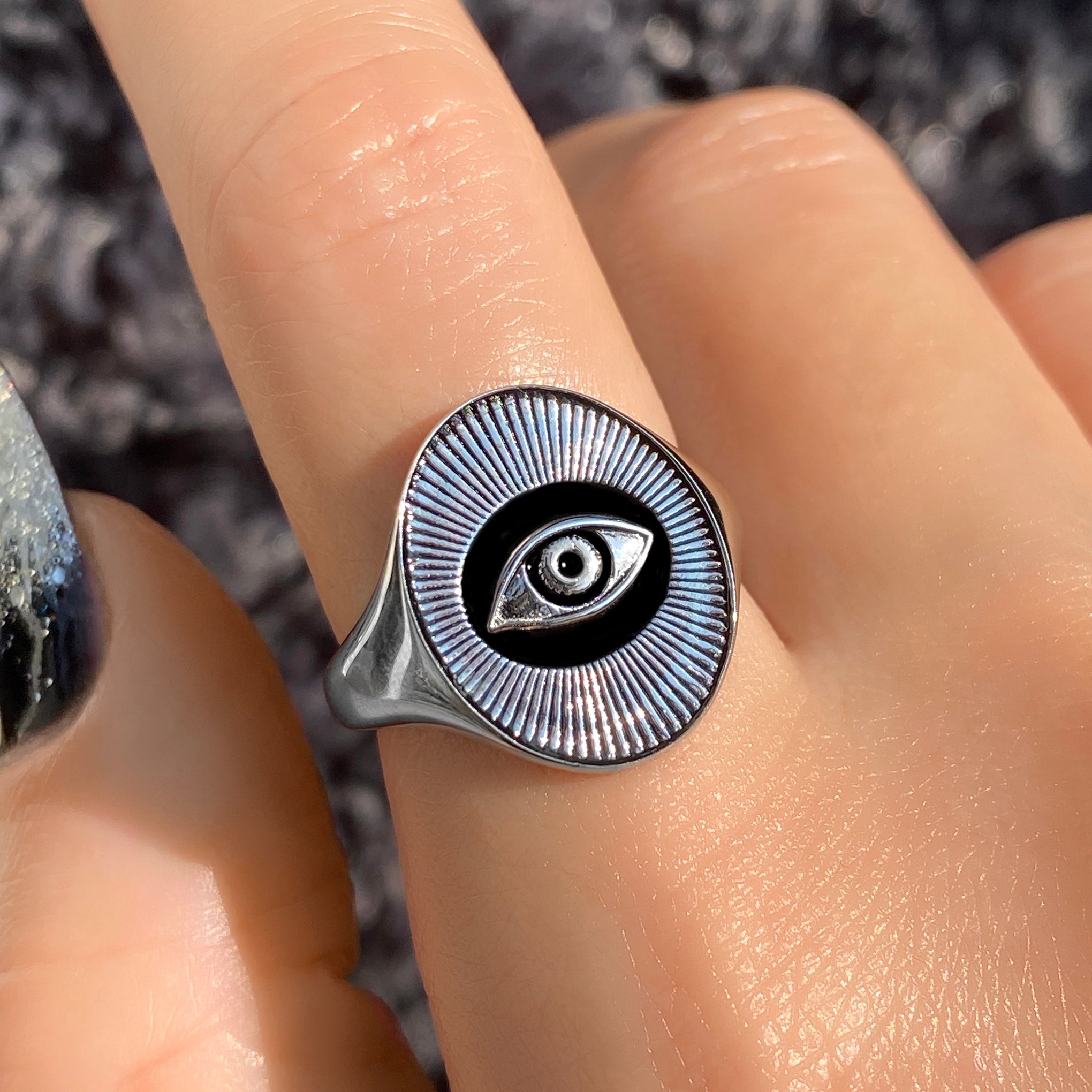 Hypnosis Ring-Chifina