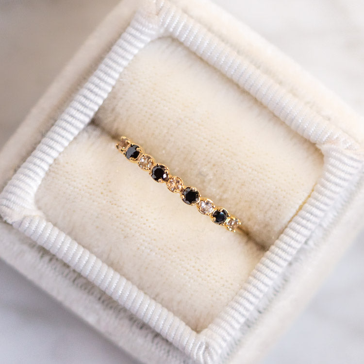 14k Classic White Sapphire and Black Diamond Band-Koogrl