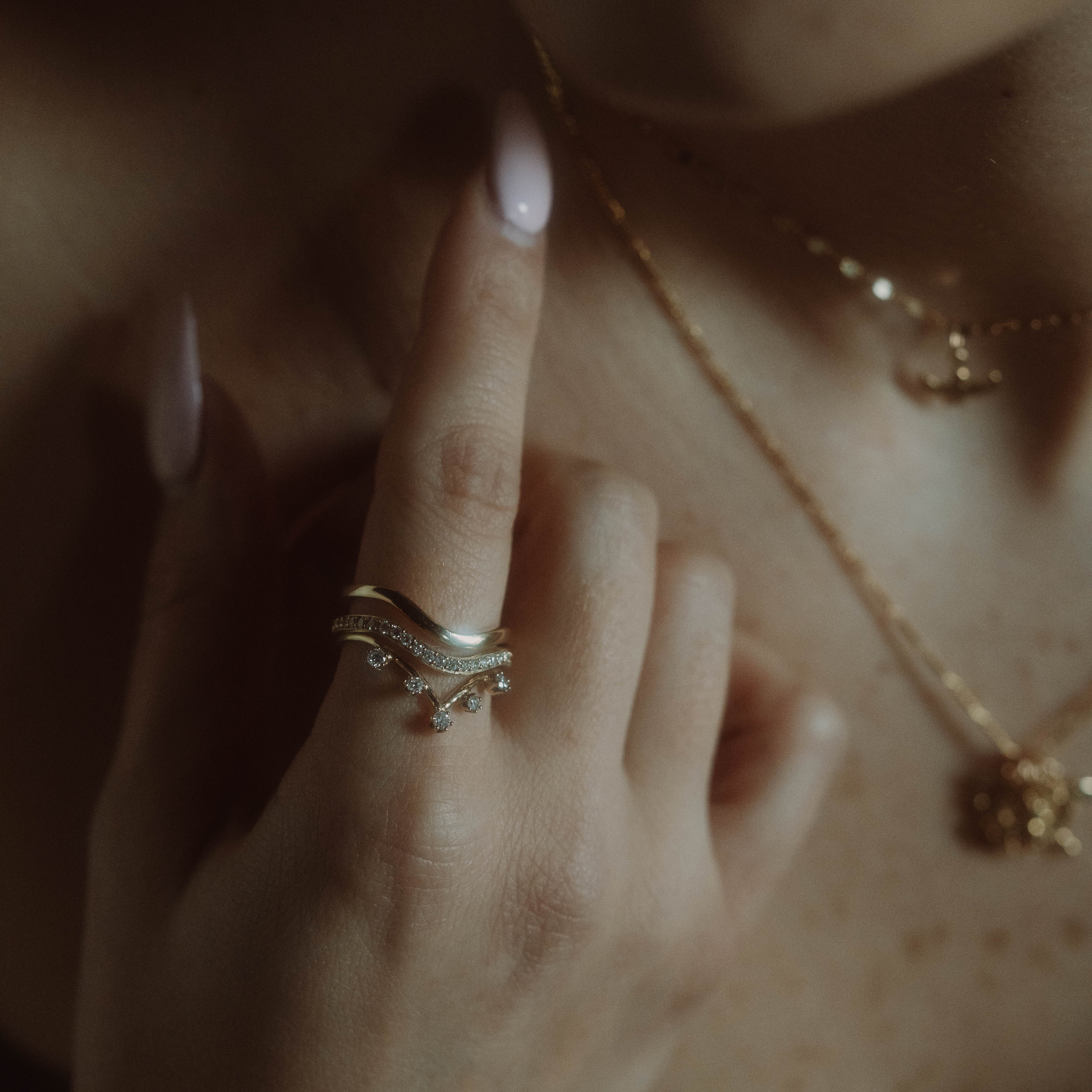 14k Low Tide Curved Band with Diamonds-Koogrl