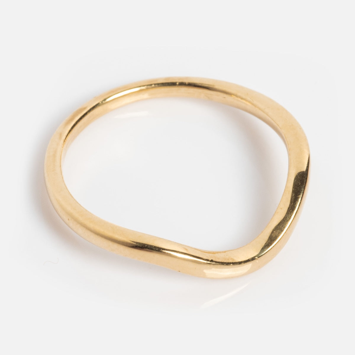 14k Low Tide Curved Band-Koogrl