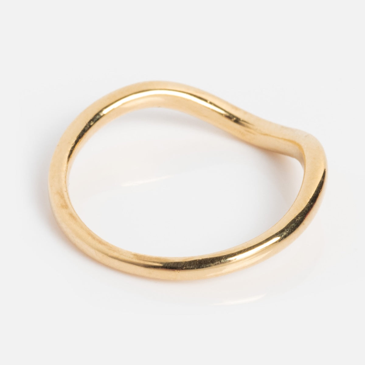 14k Low Tide Curved Band-Koogrl