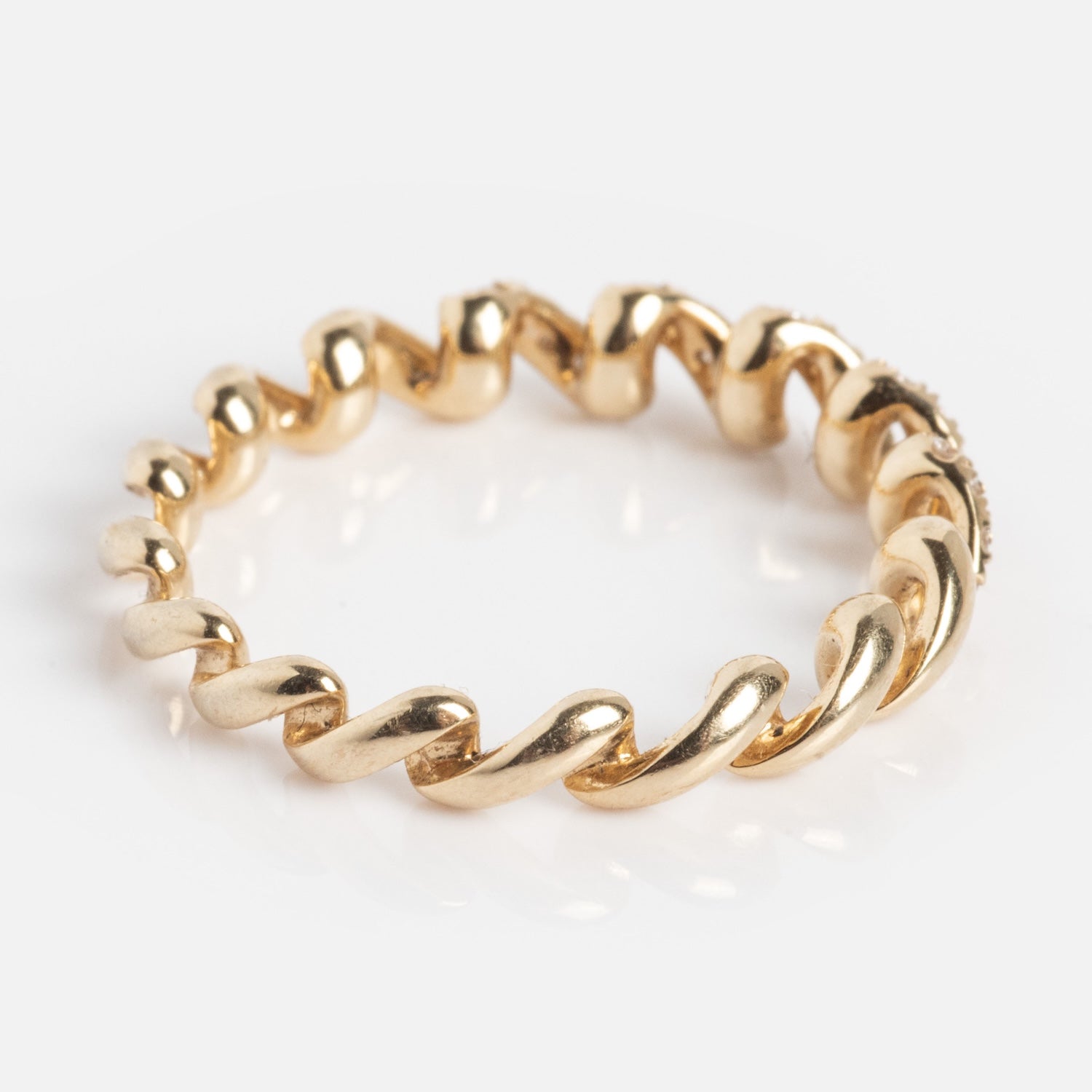 14k Fated Twist Diamond Ring-Koogrl